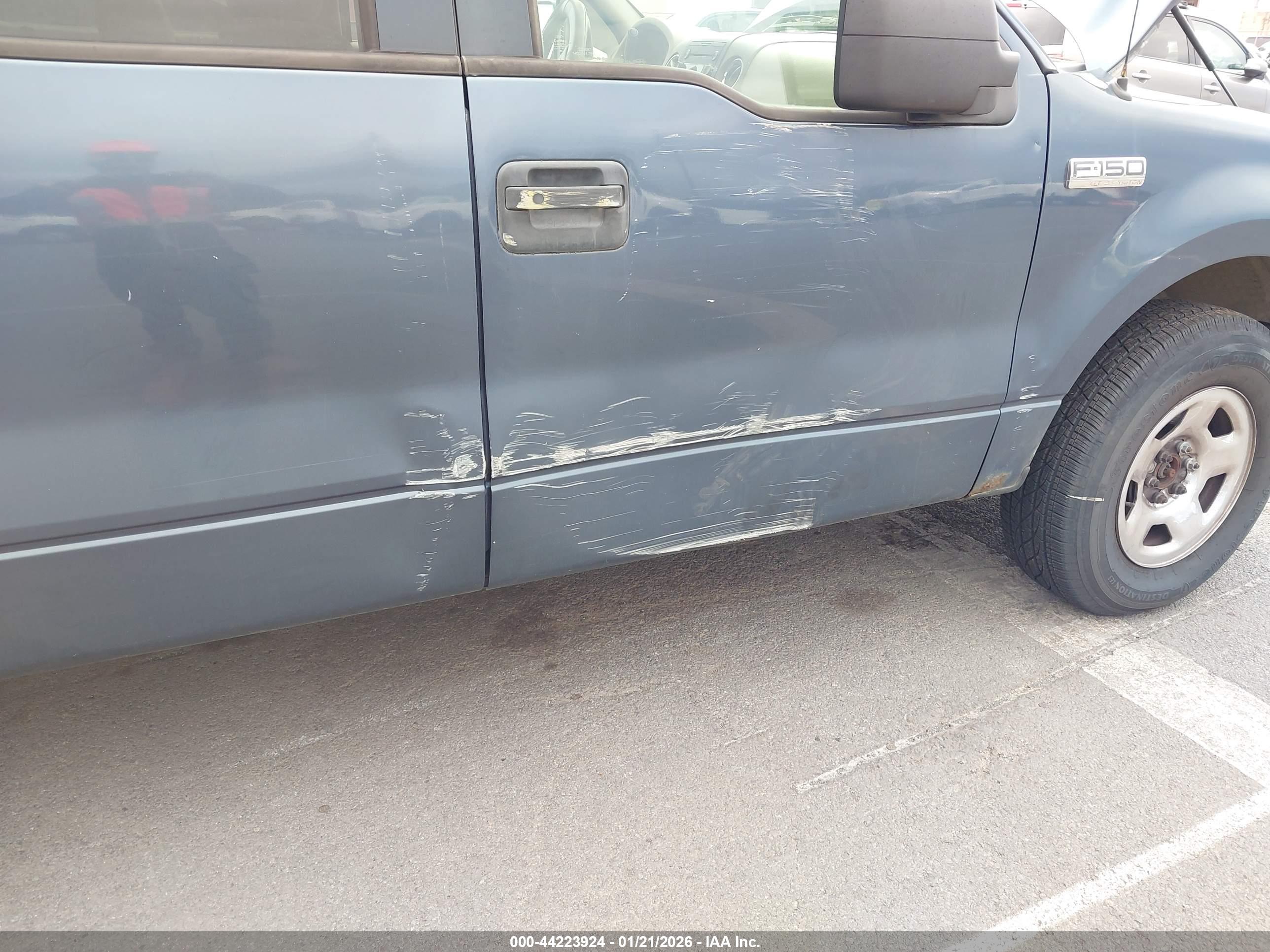 FORD F-150 image 6