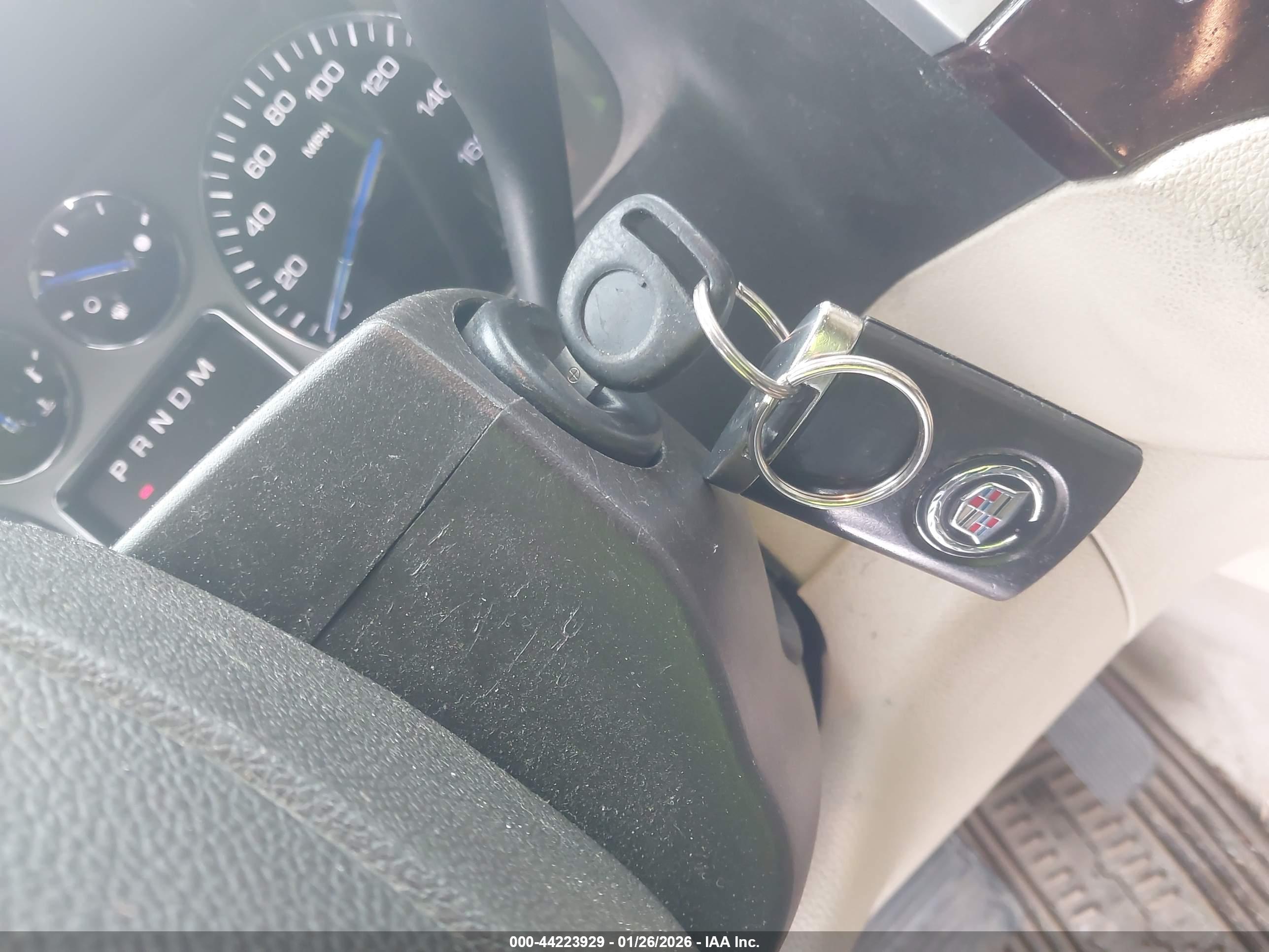 CADILLAC ESCALADE image 11