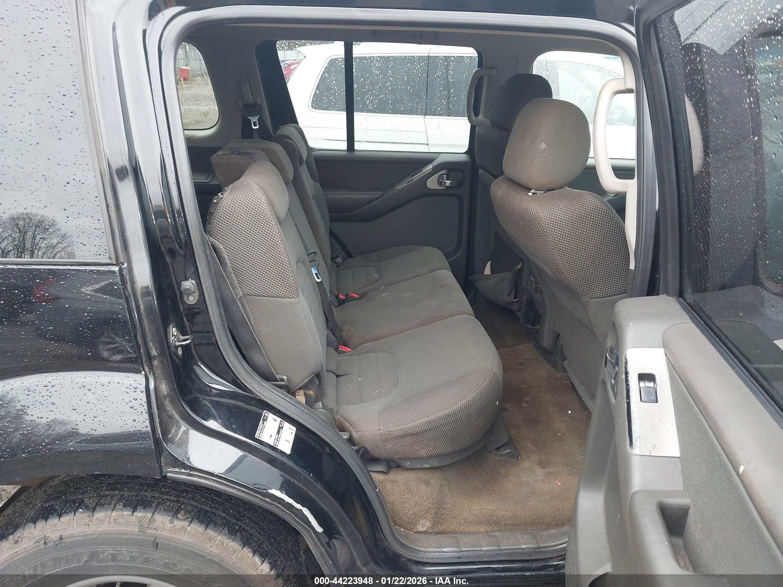 NISSAN PATHFINDER image 8