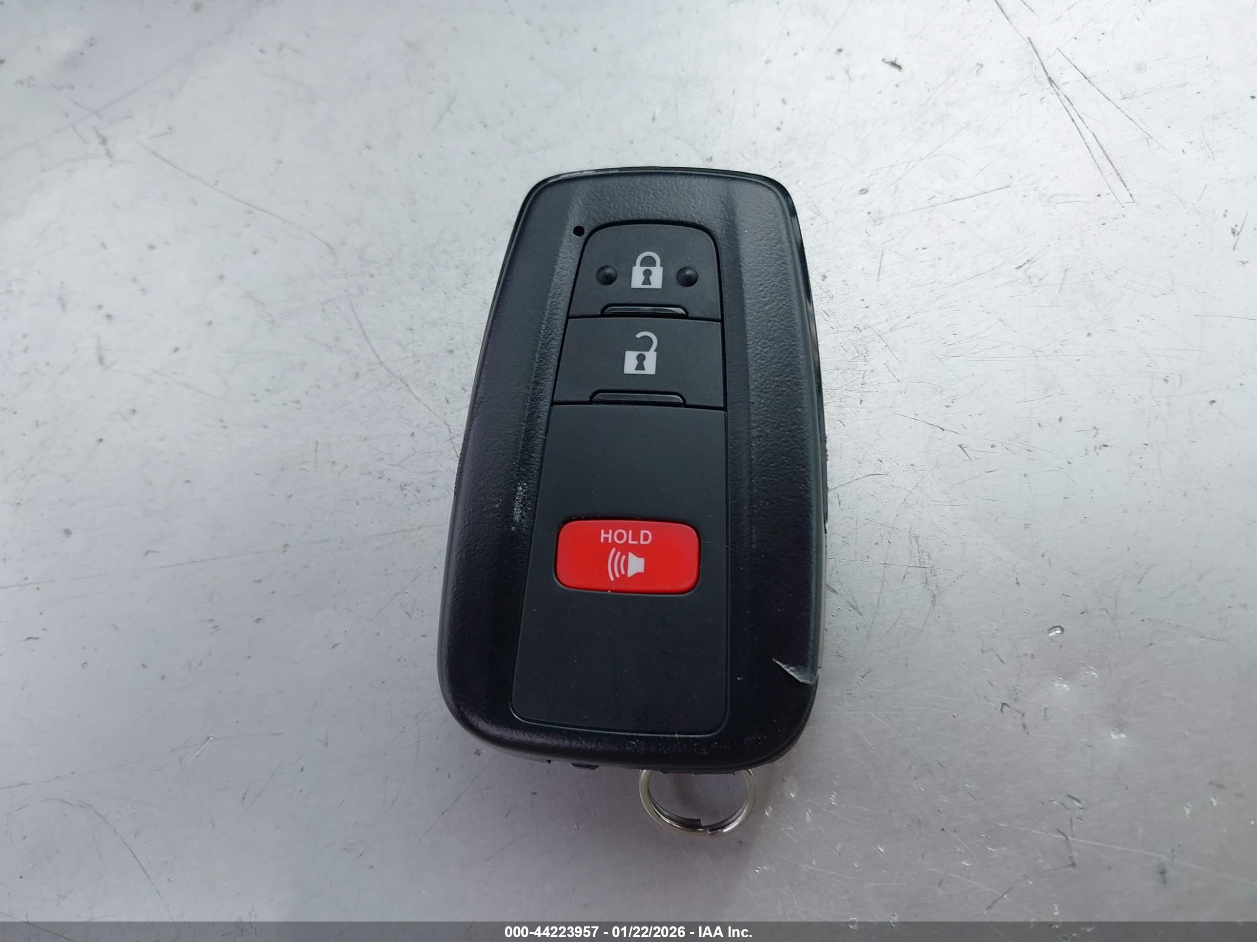 TOYOTA RAV4 image 11