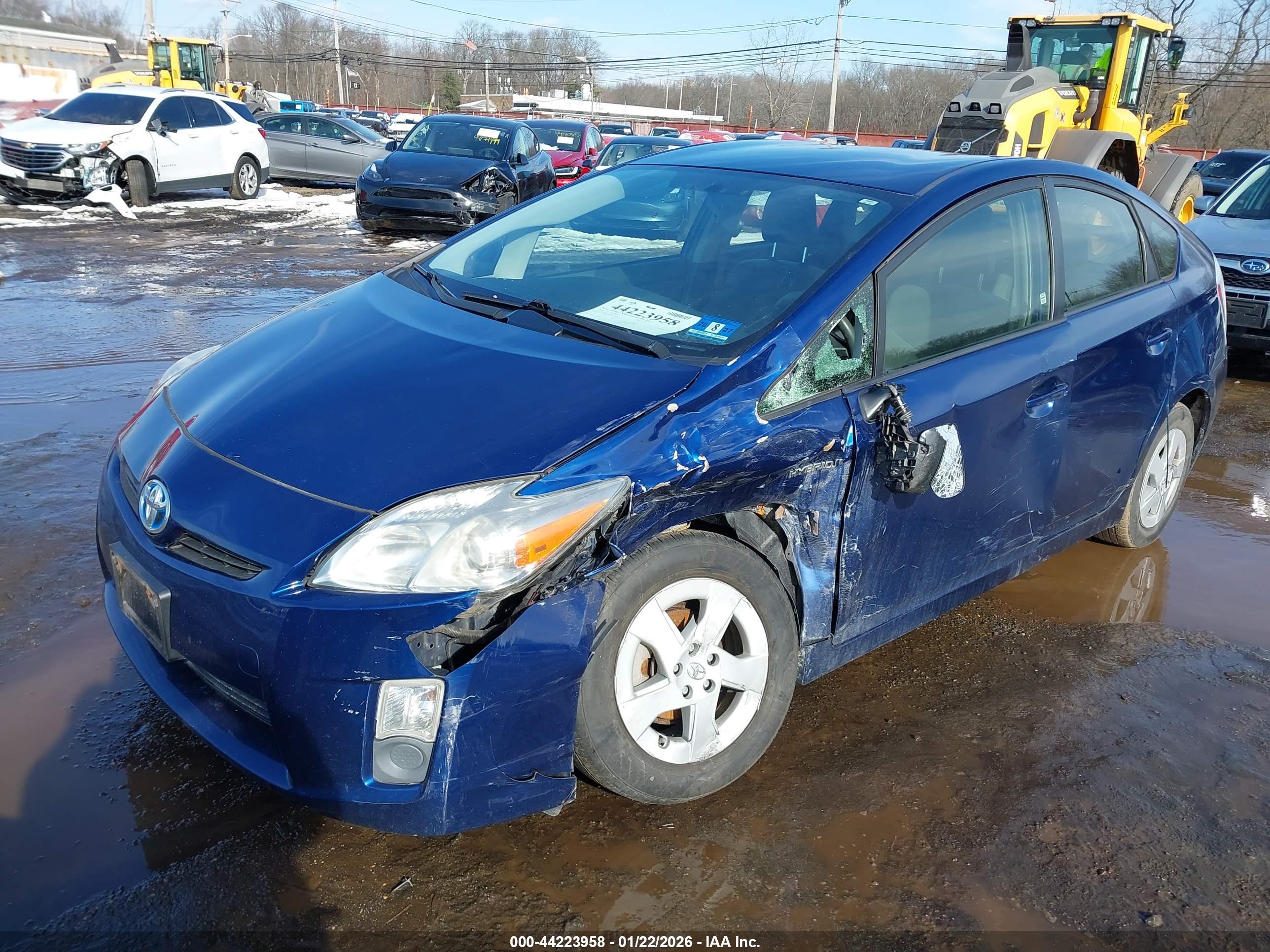 TOYOTA PRIUS image 6