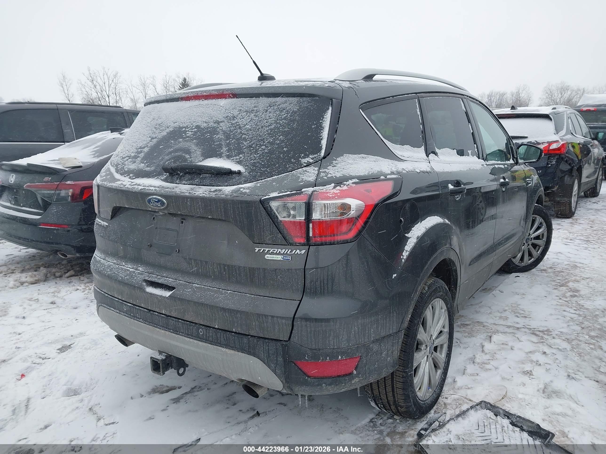 FORD ESCAPE image 4