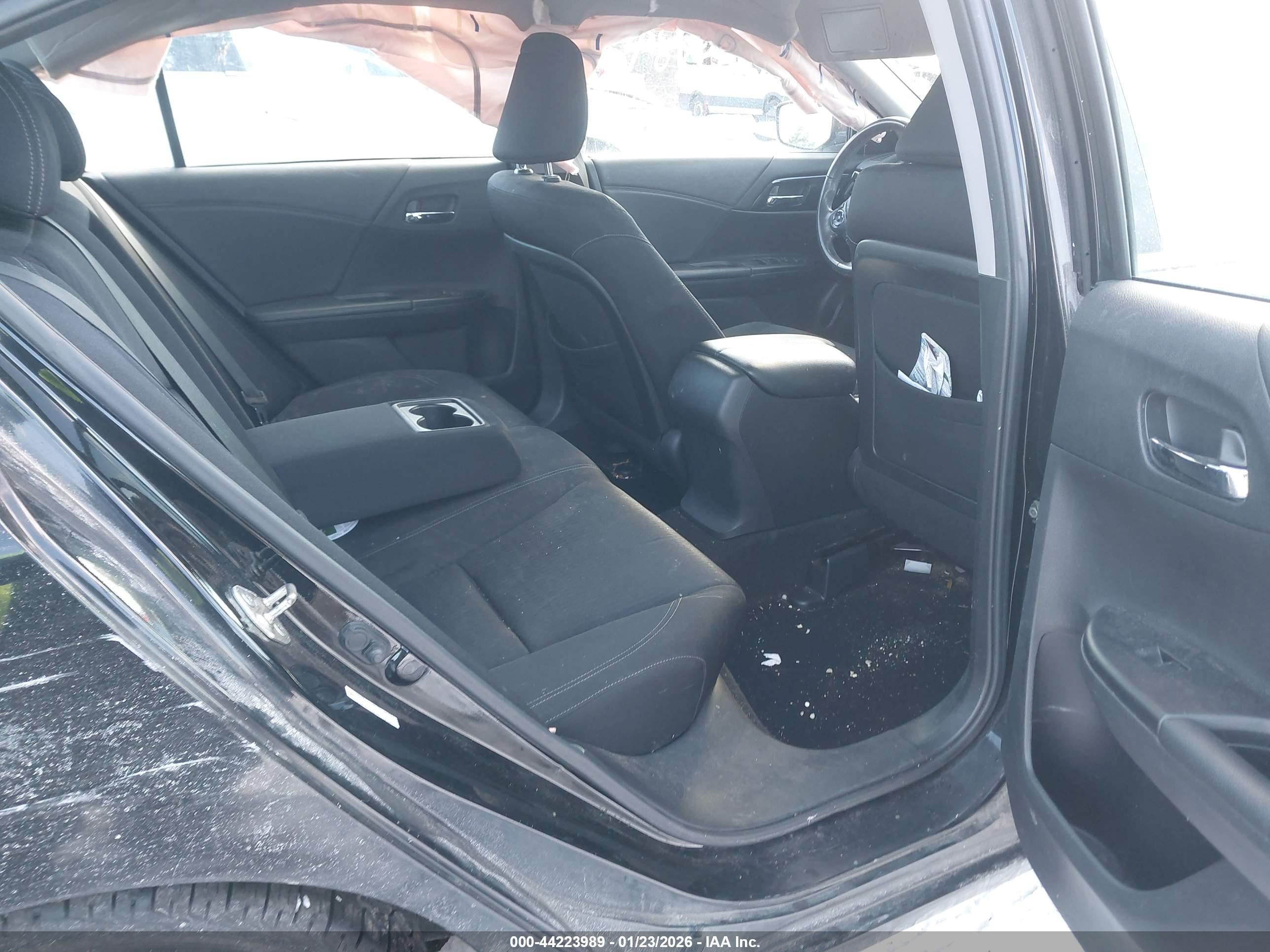 HONDA ACCORD image 8