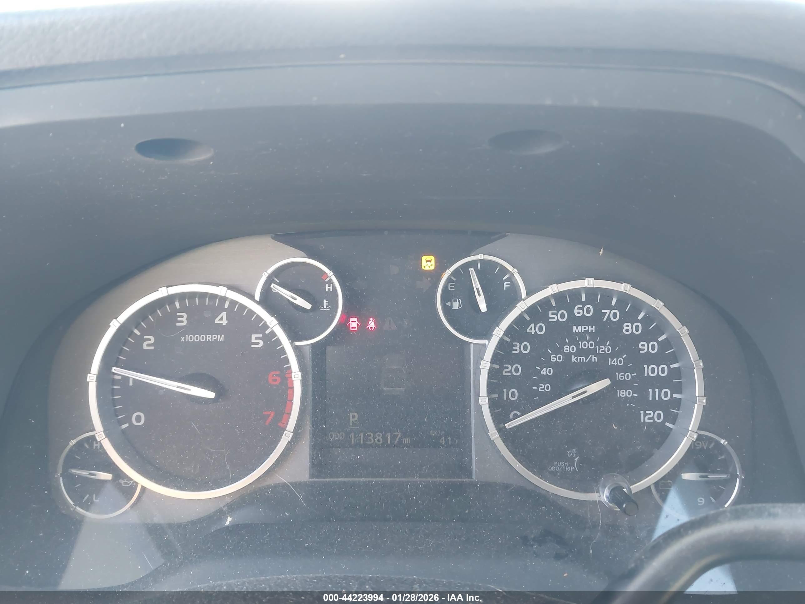 TOYOTA TUNDRA image 7