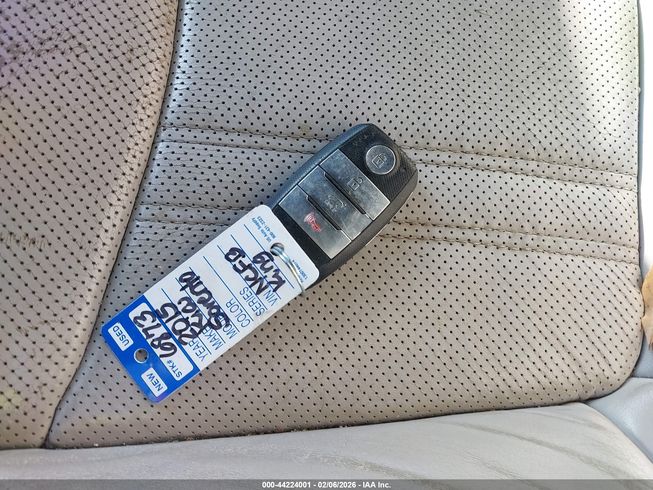 KIA SORENTO image 11