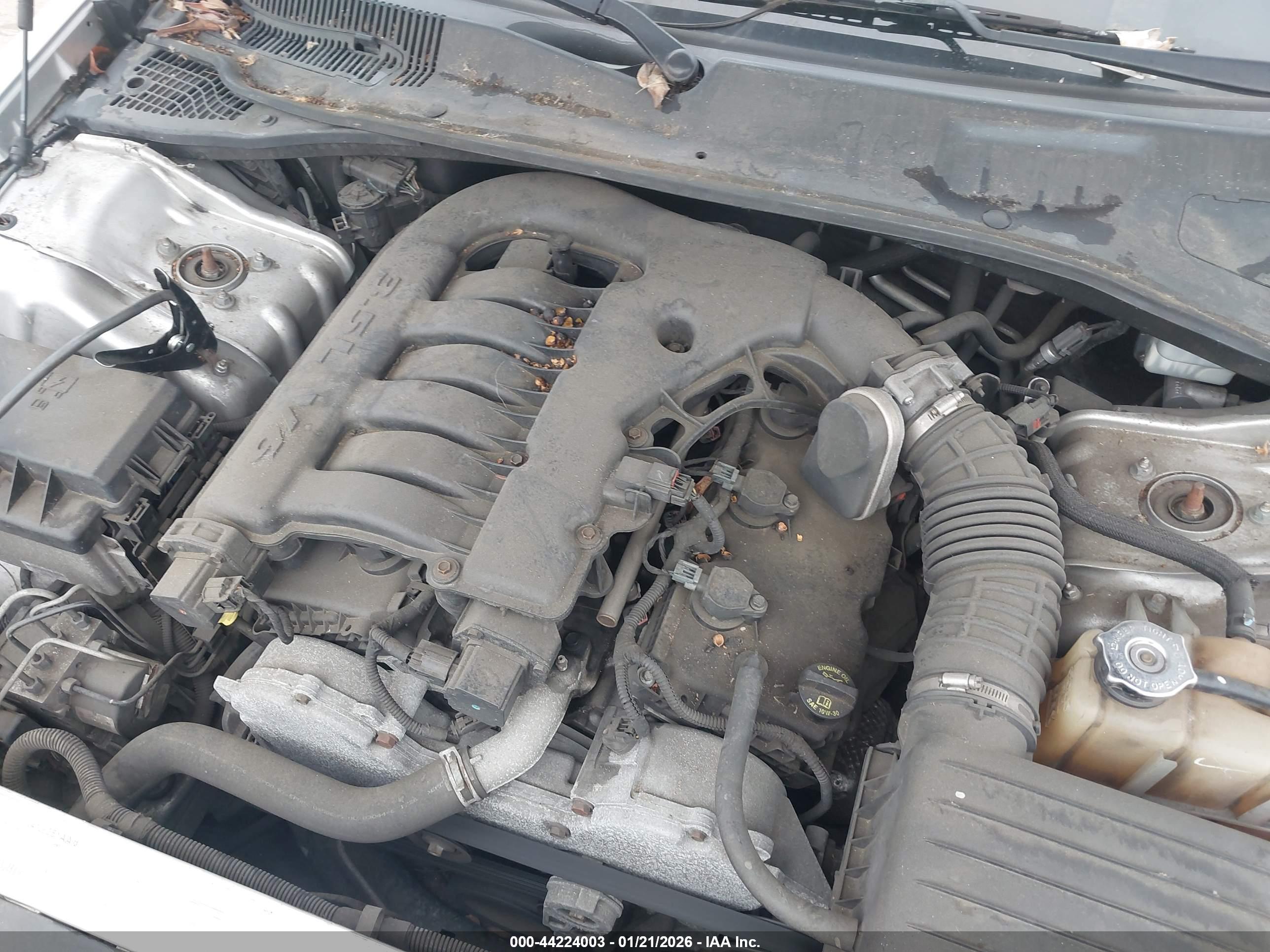 CHRYSLER 300 image 10
