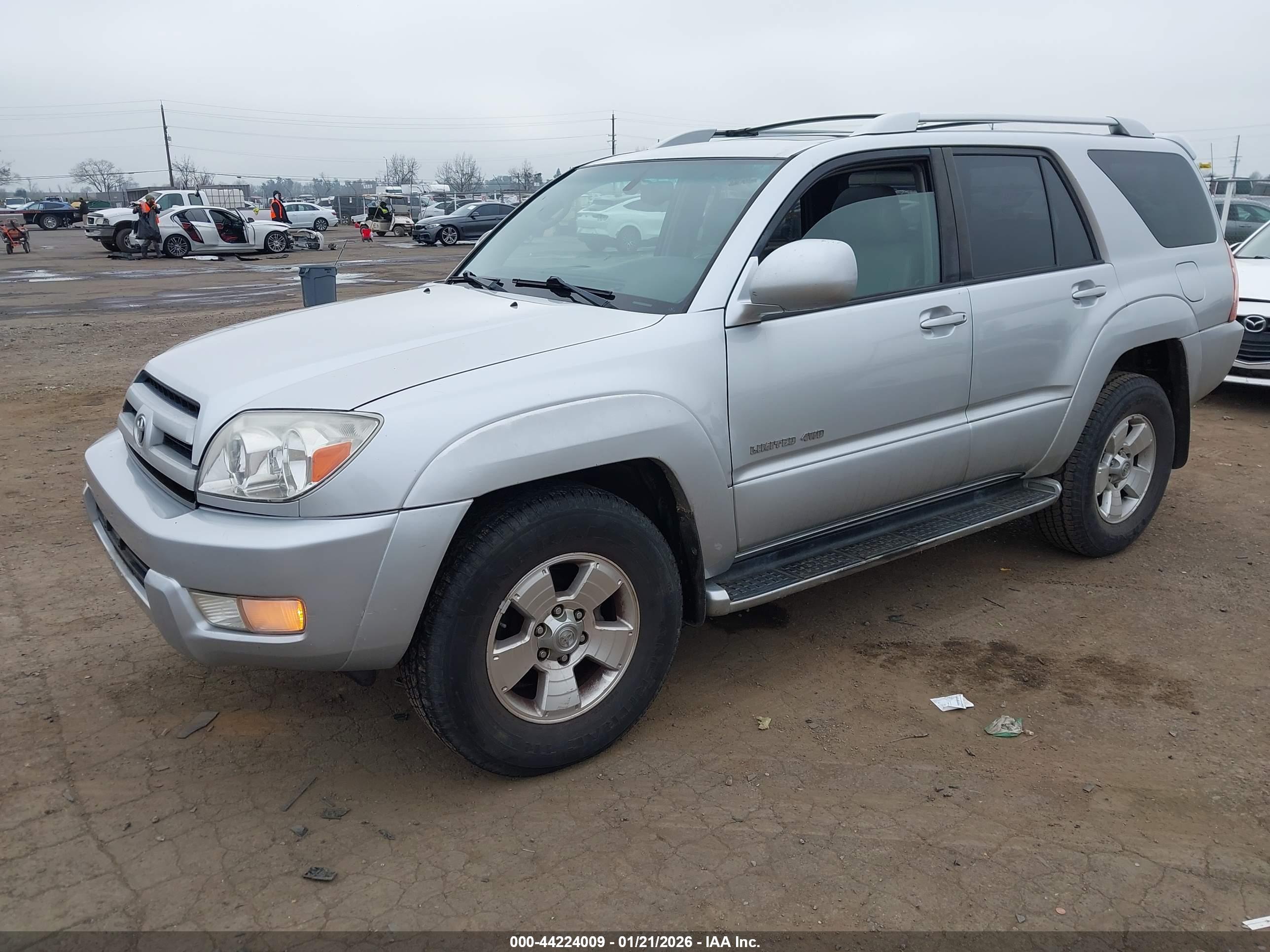 TOYOTA 4RUNNER image 2