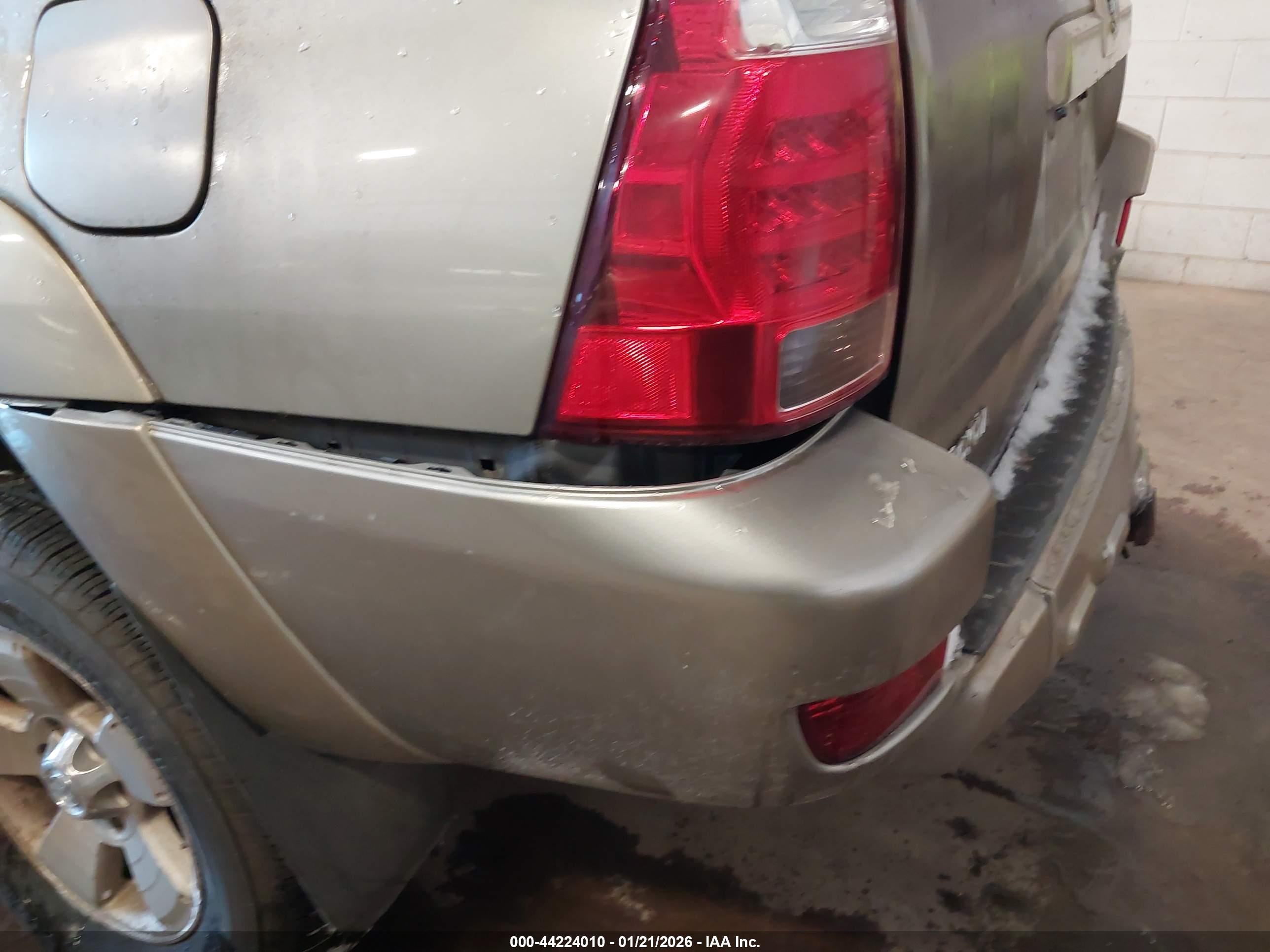 TOYOTA 4RUNNER image 6
