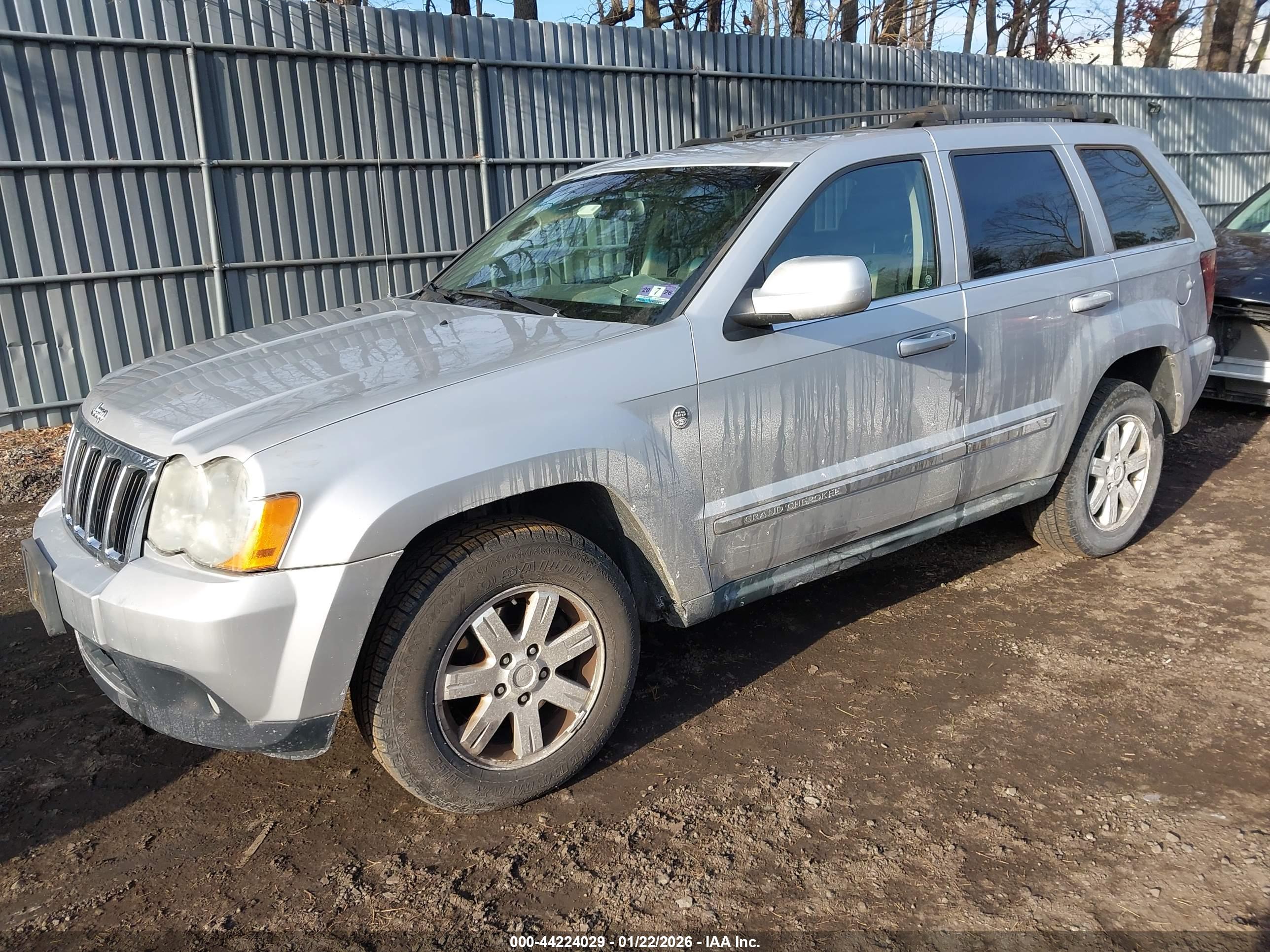 JEEP GRAND image 2
