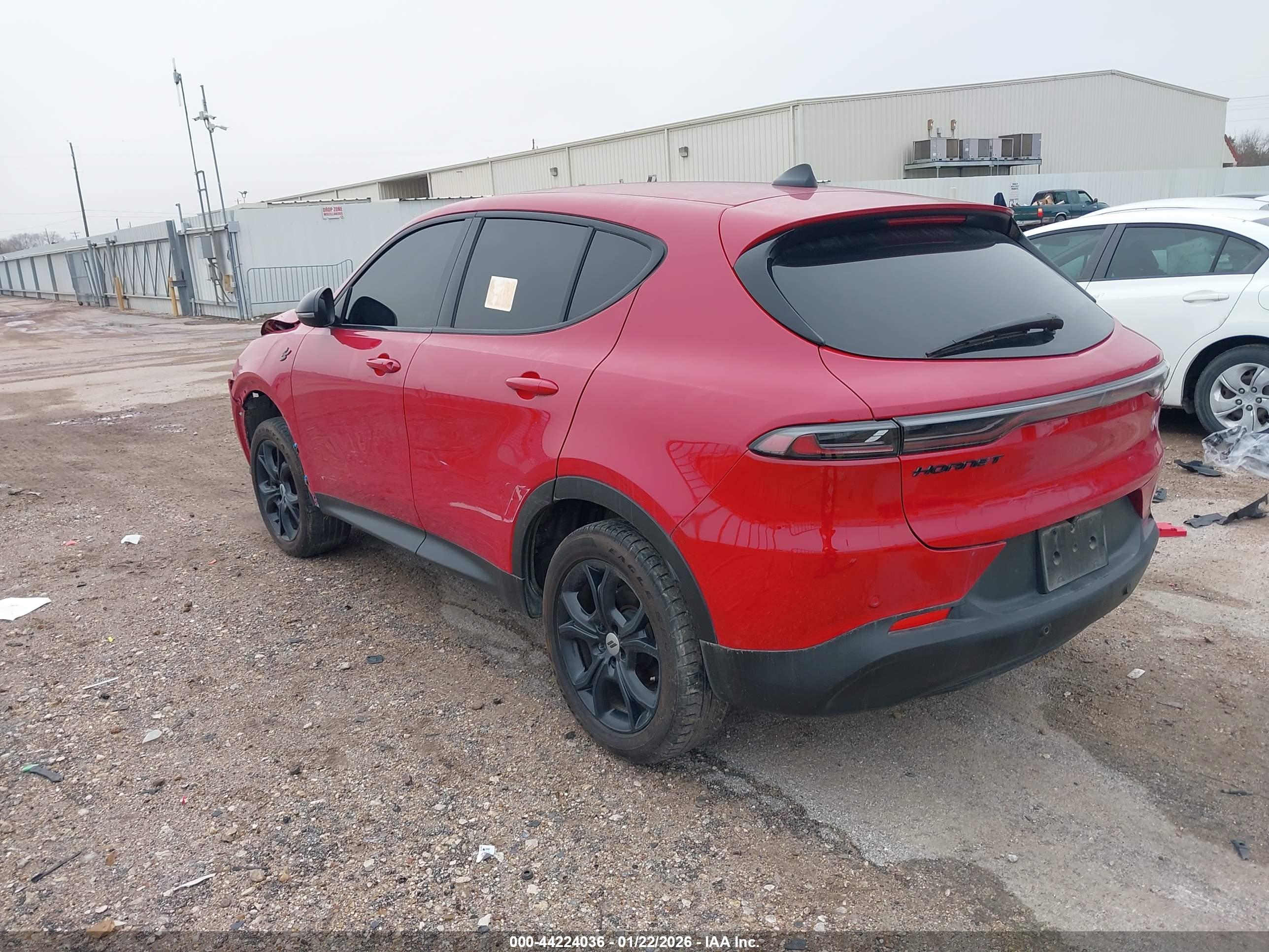 DODGE HORNET image 3