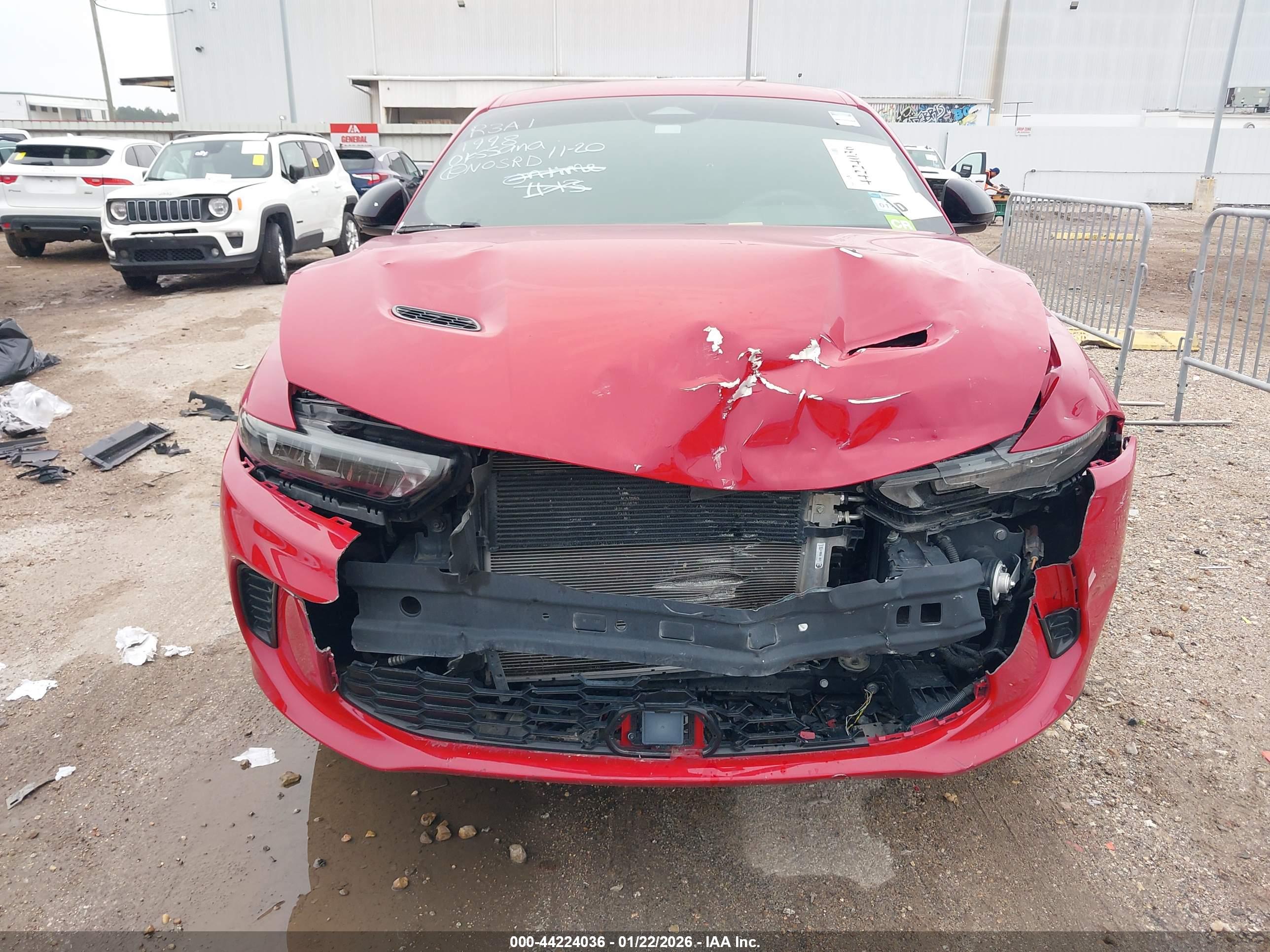 DODGE HORNET image 6