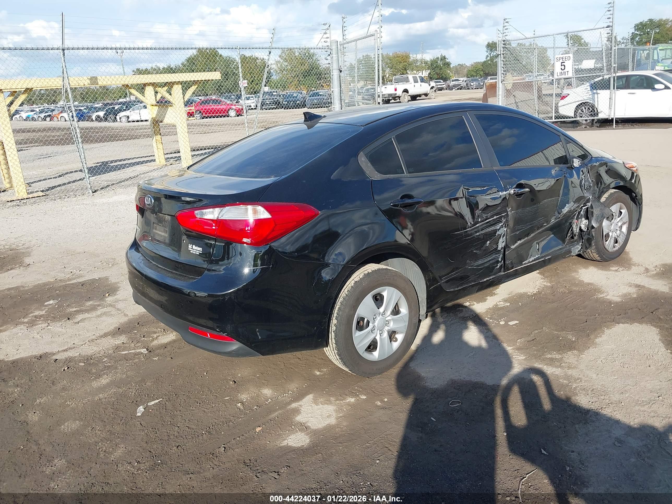 KIA FORTE image 4