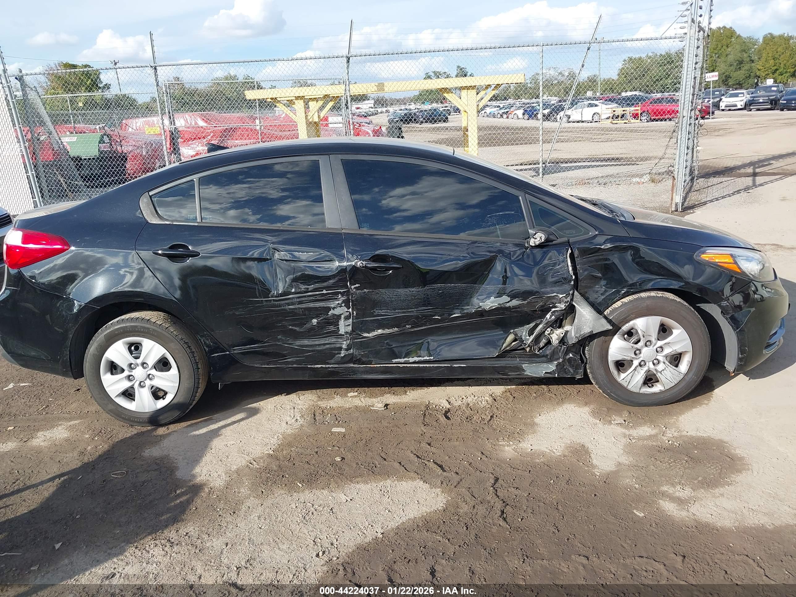 KIA FORTE image 6