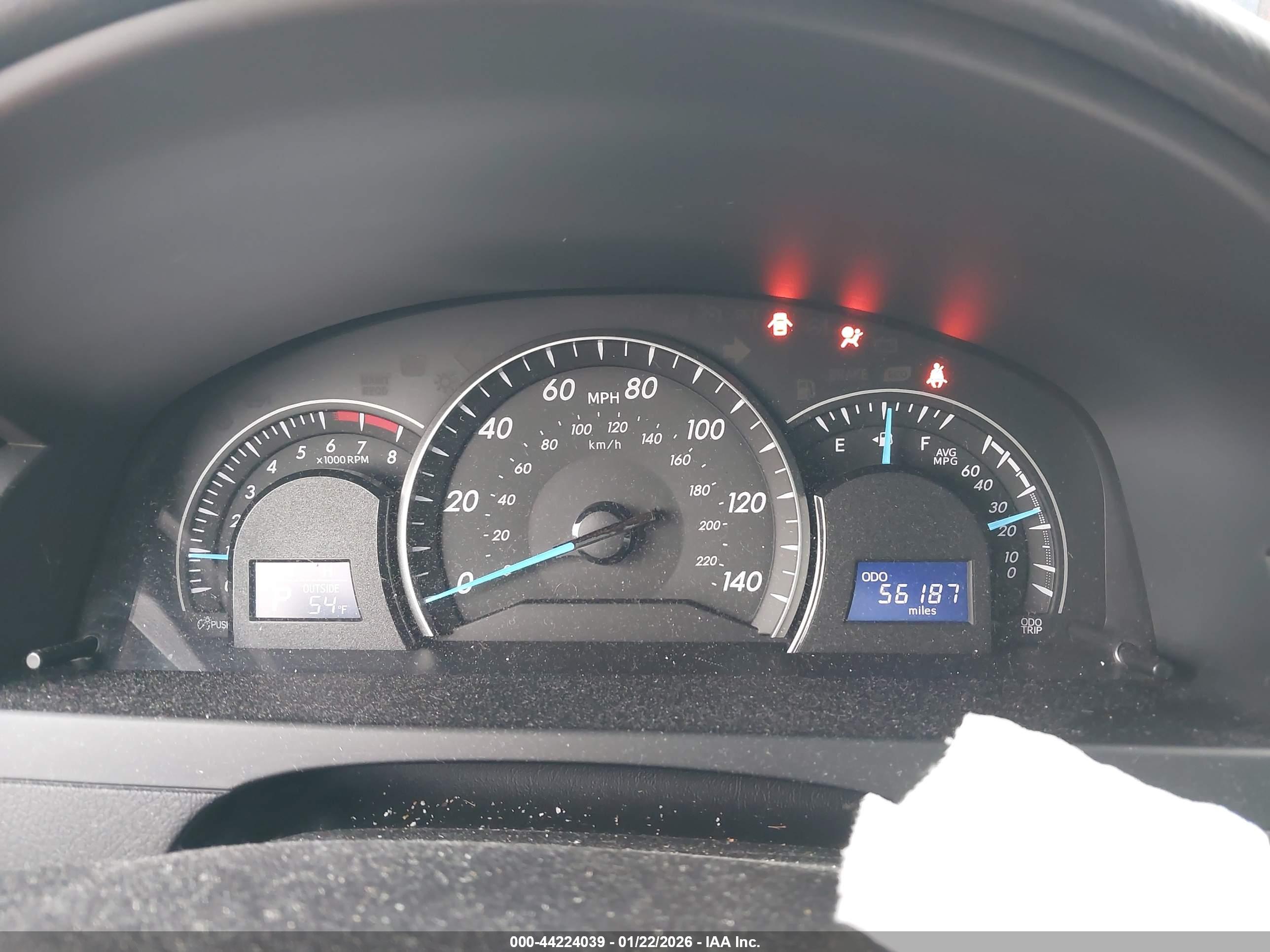 TOYOTA CAMRY image 7