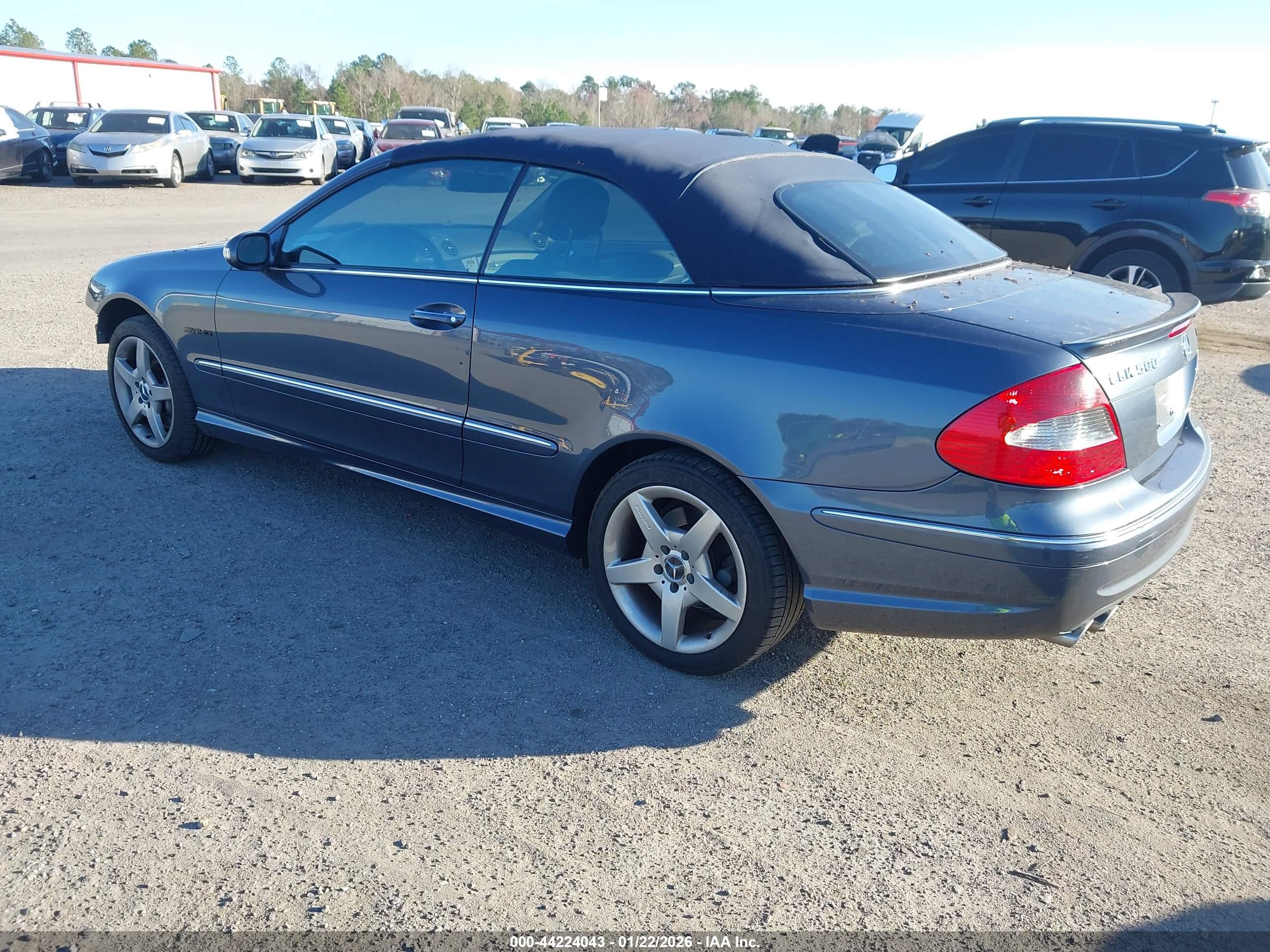 MERCEDES-BENZ CLK image 3