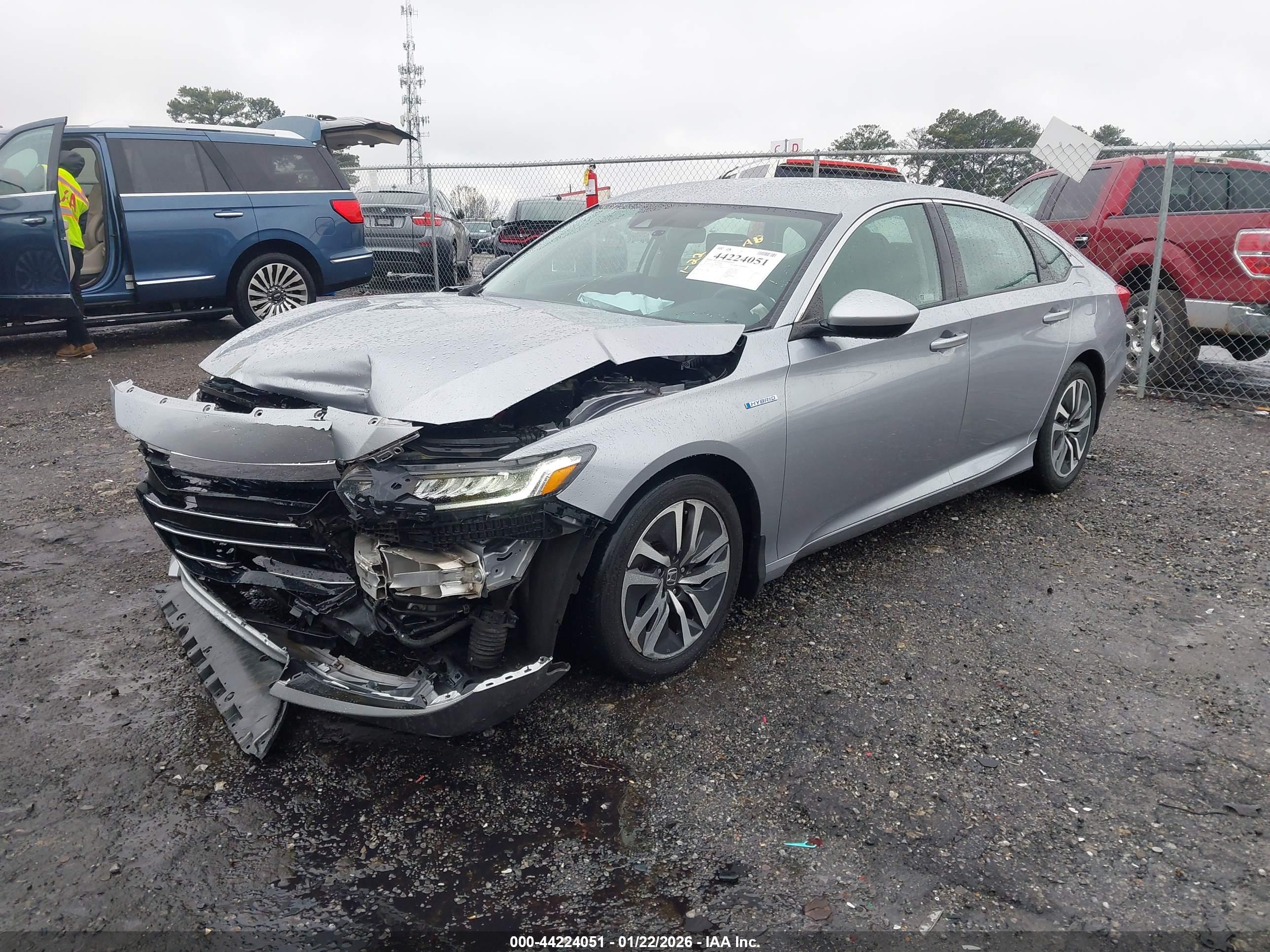 HONDA ACCORD image 2