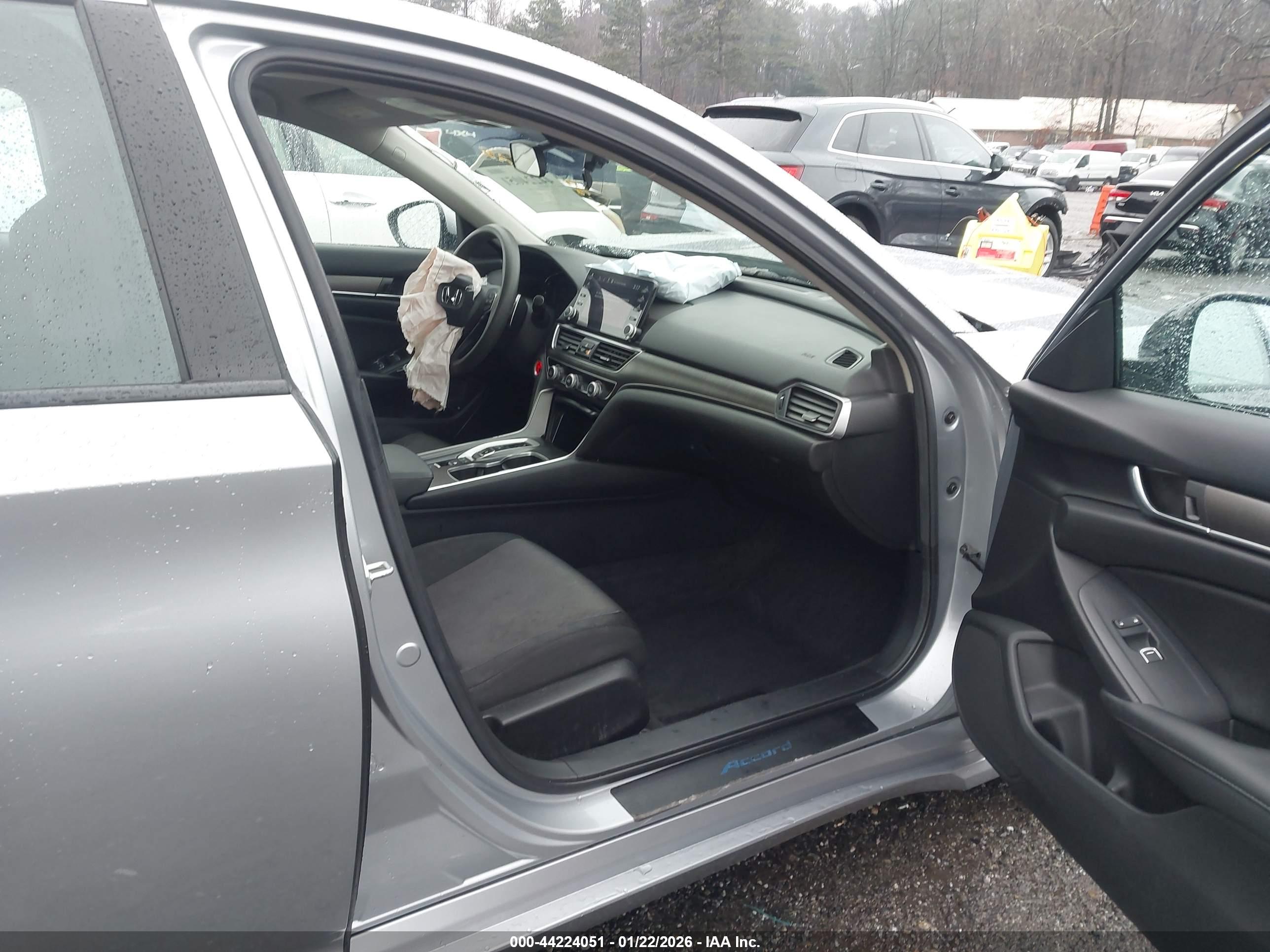 HONDA ACCORD image 5
