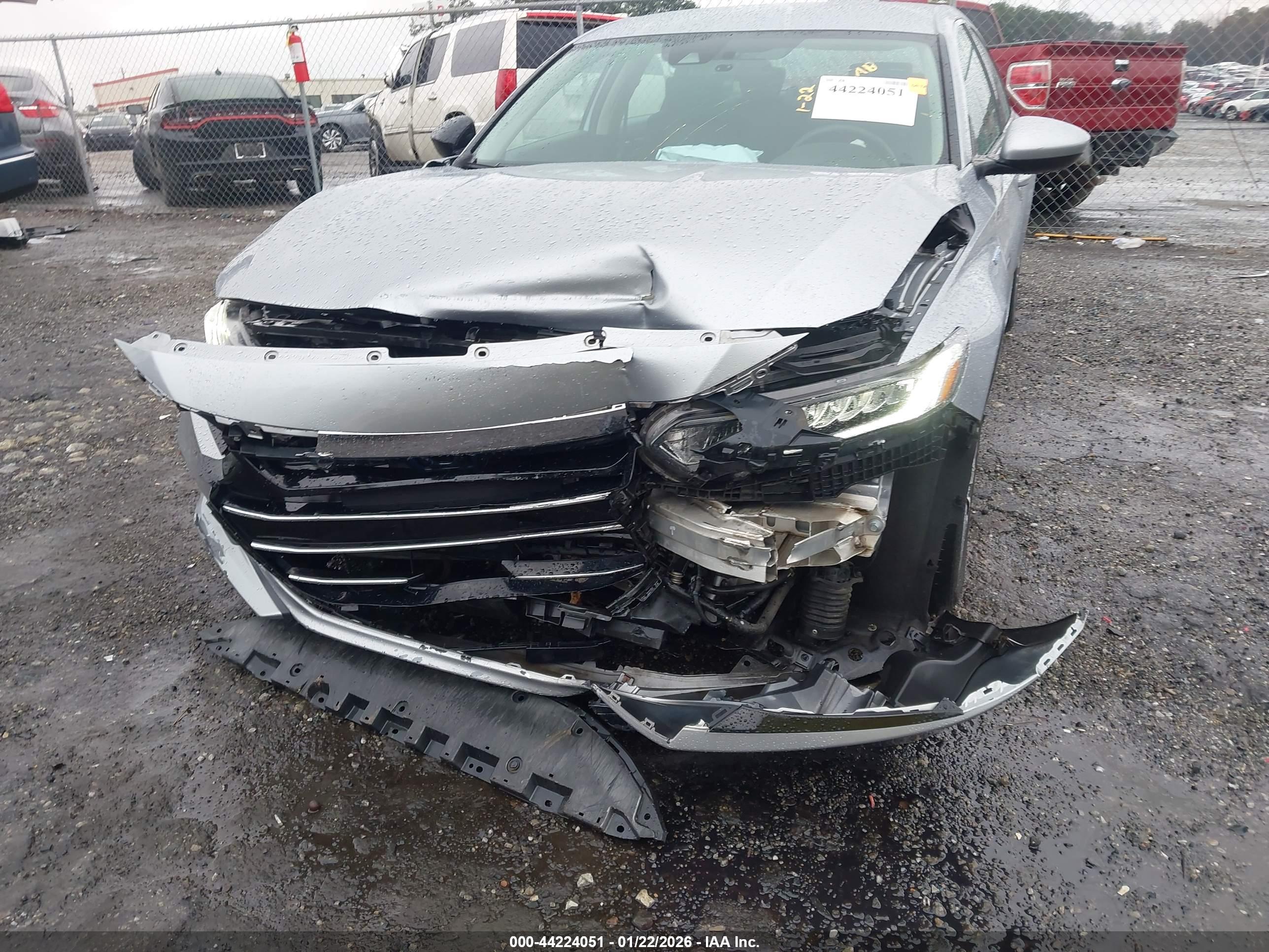 HONDA ACCORD image 6