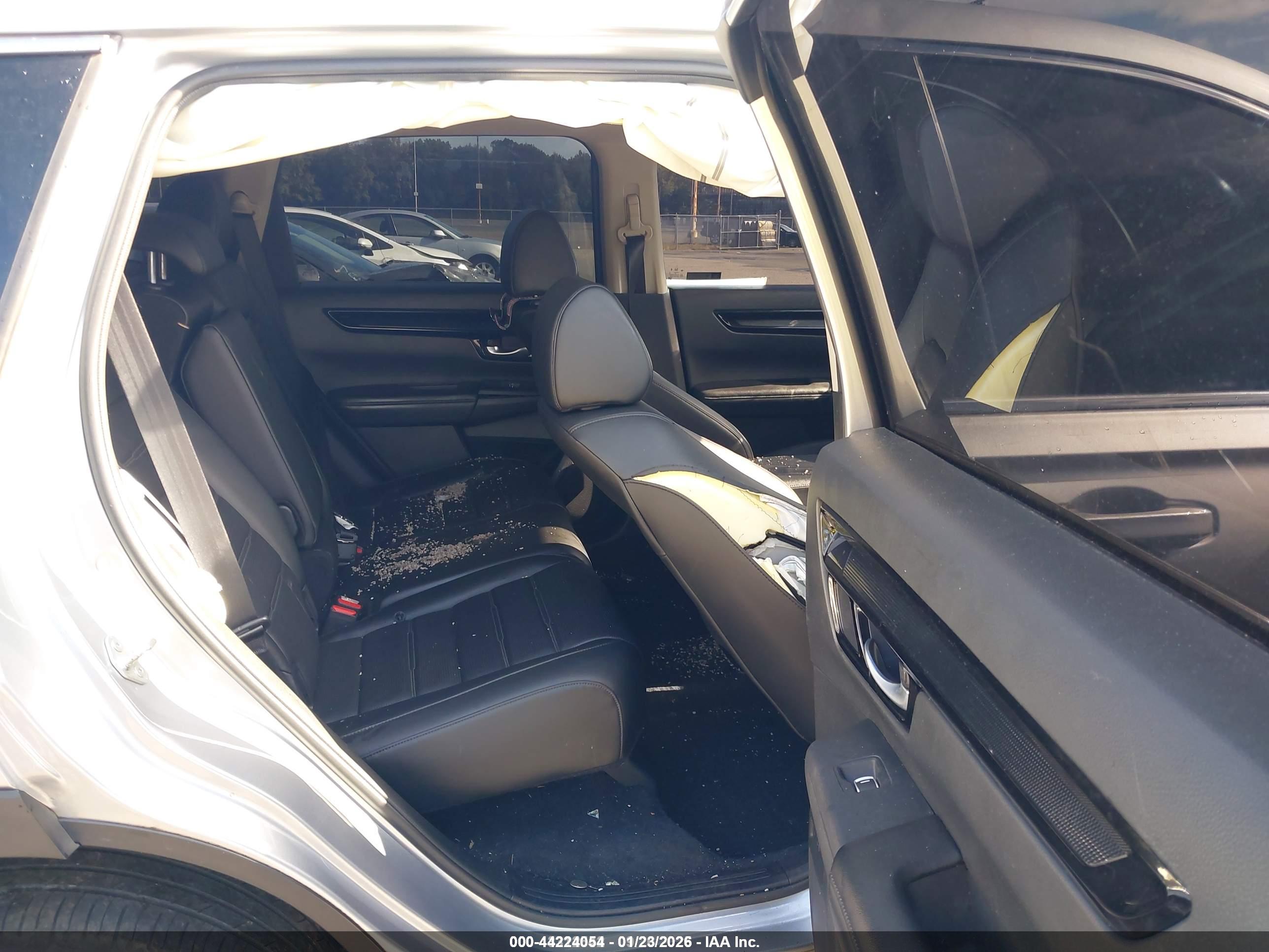 HONDA CR-V image 8