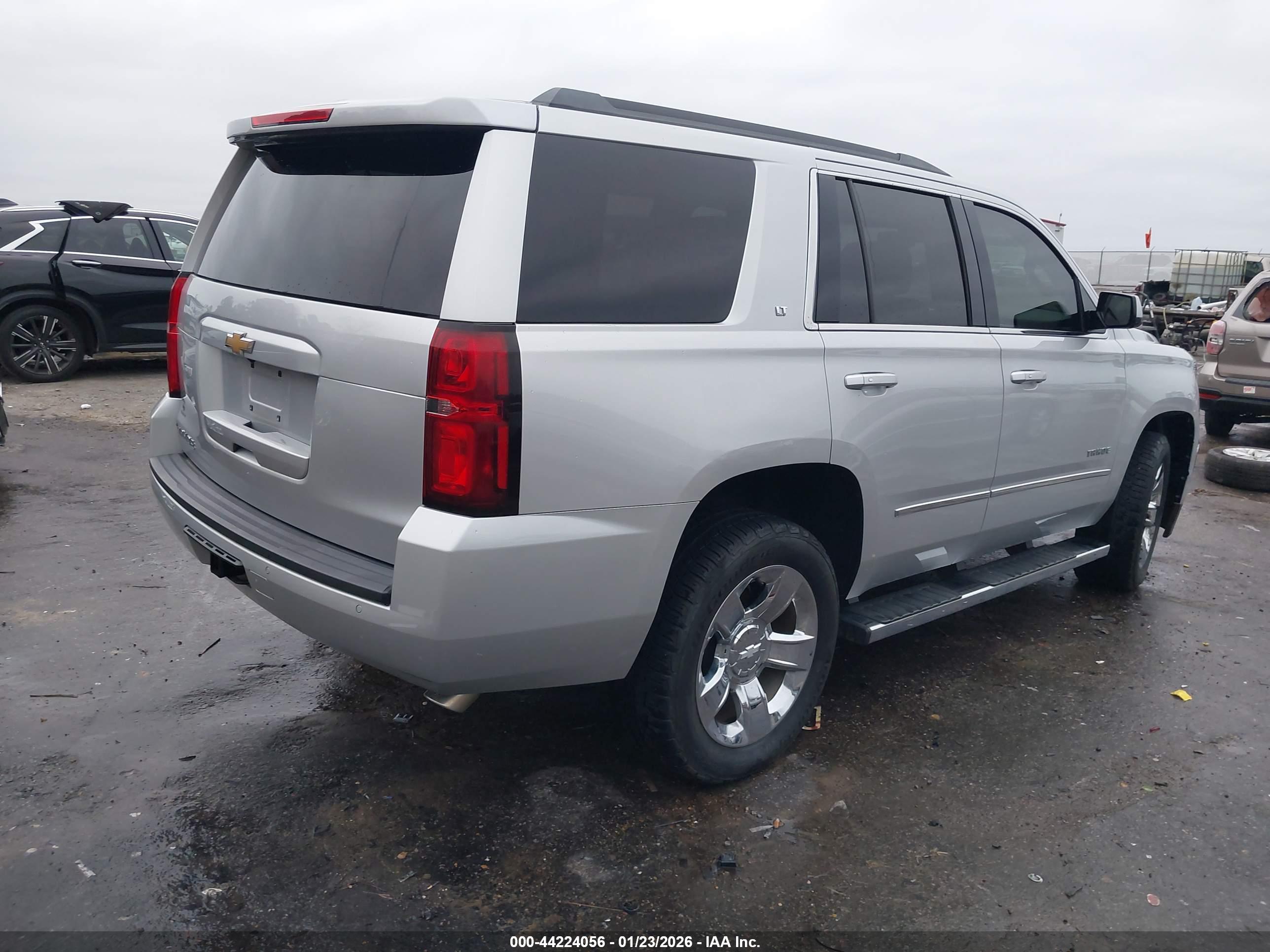 CHEVROLET TAHOE image 4