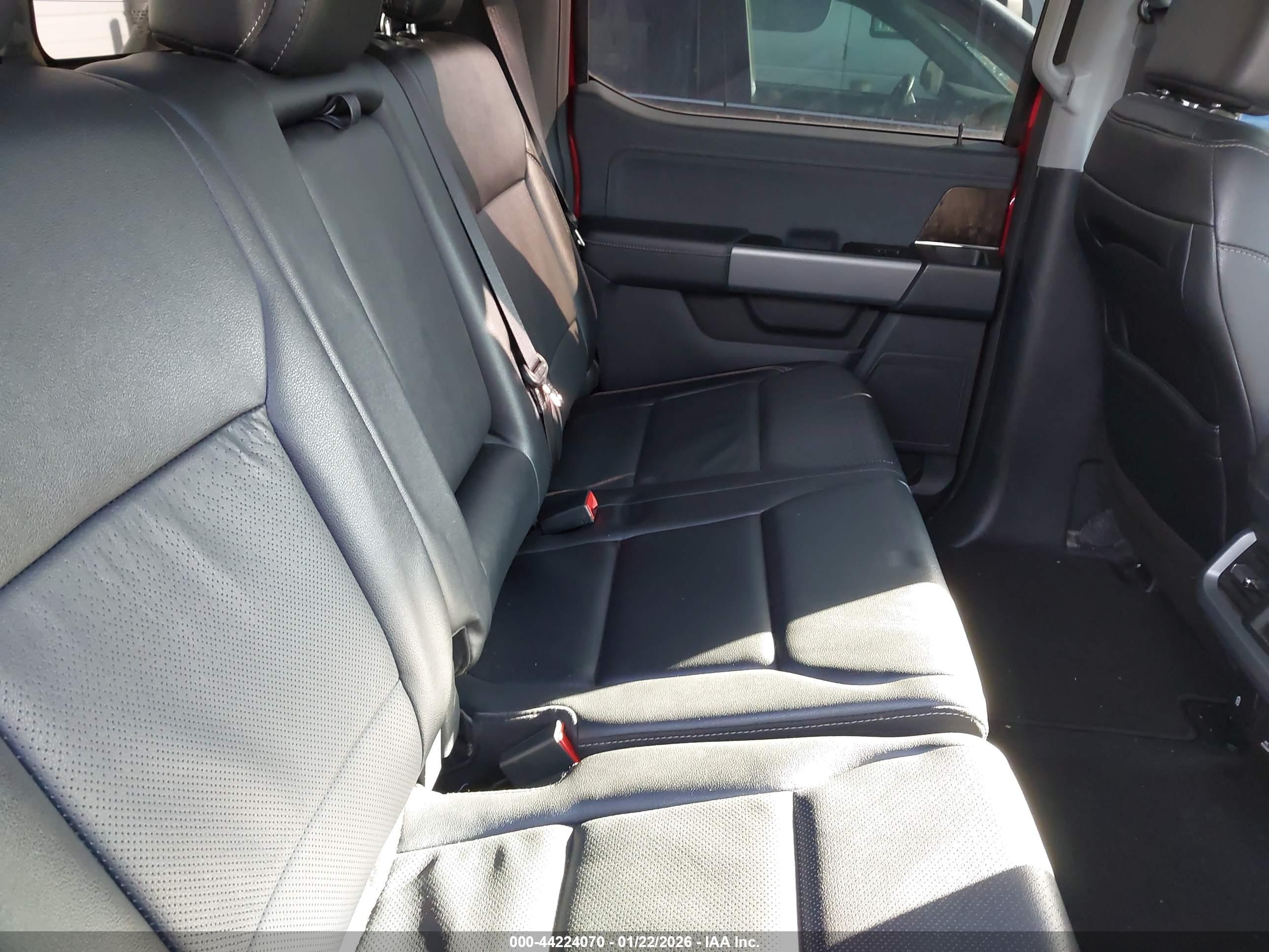 FORD F-150 image 8