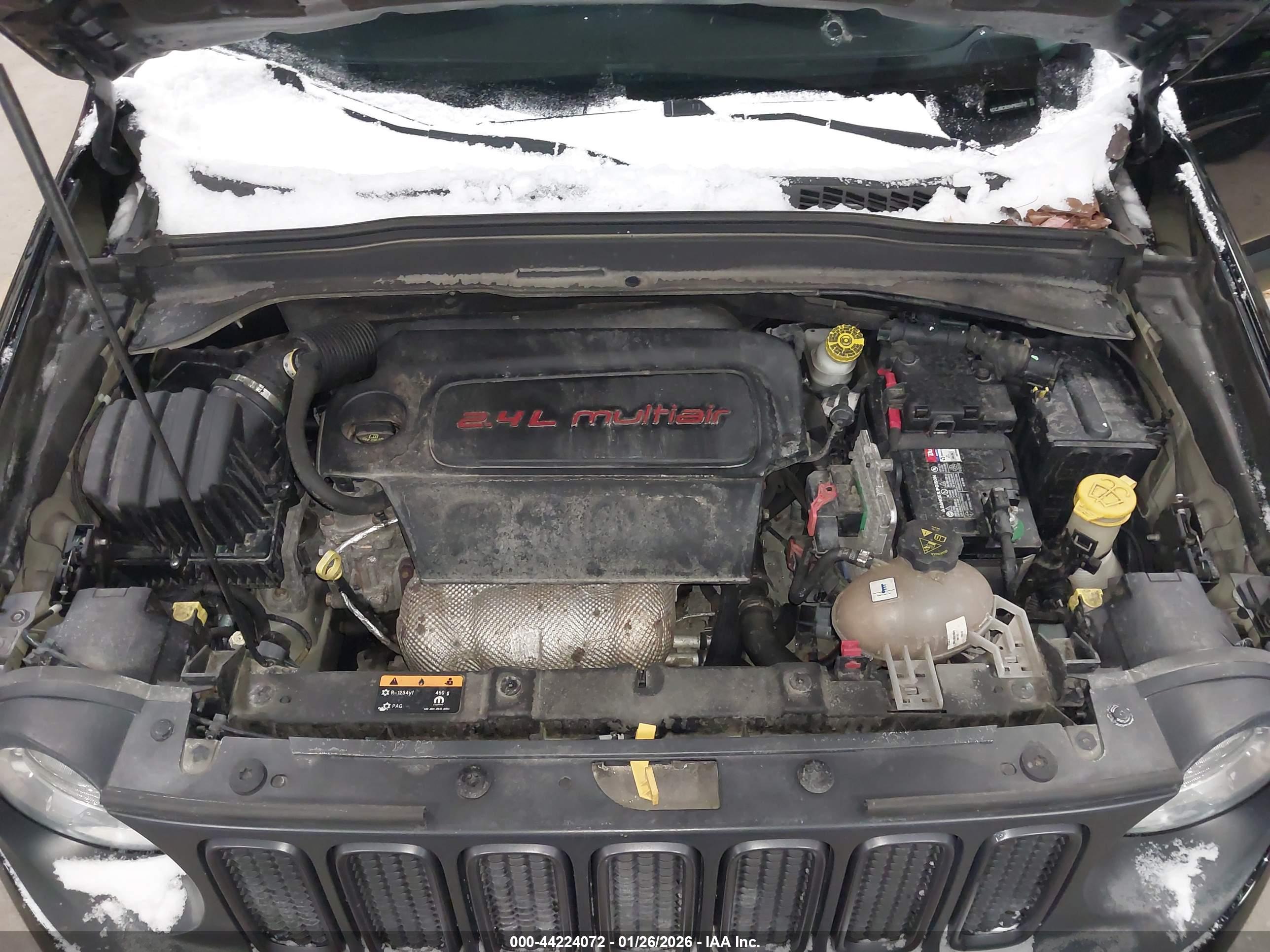 JEEP RENEGADE image 10