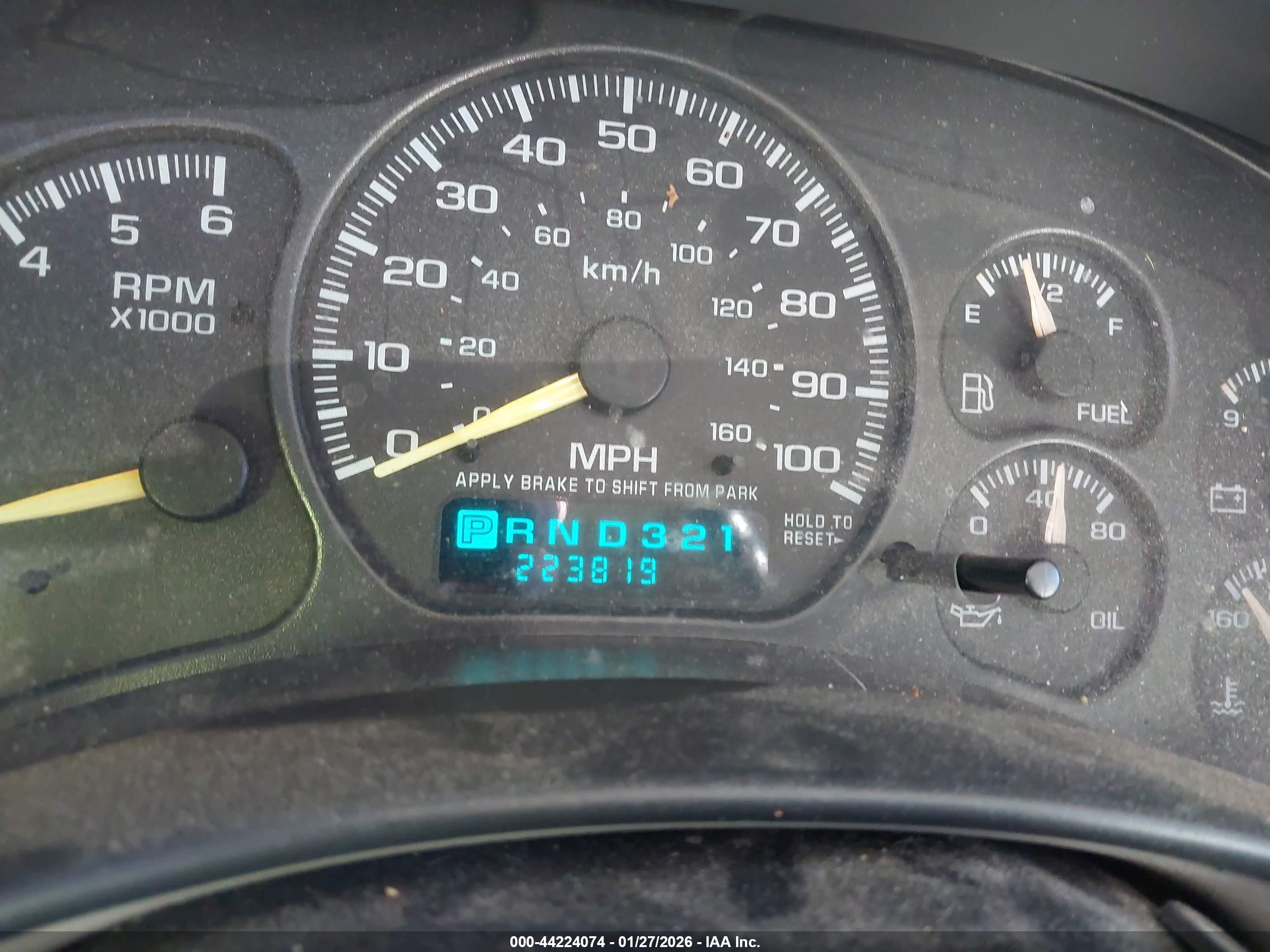 CHEVROLET TAHOE image 7