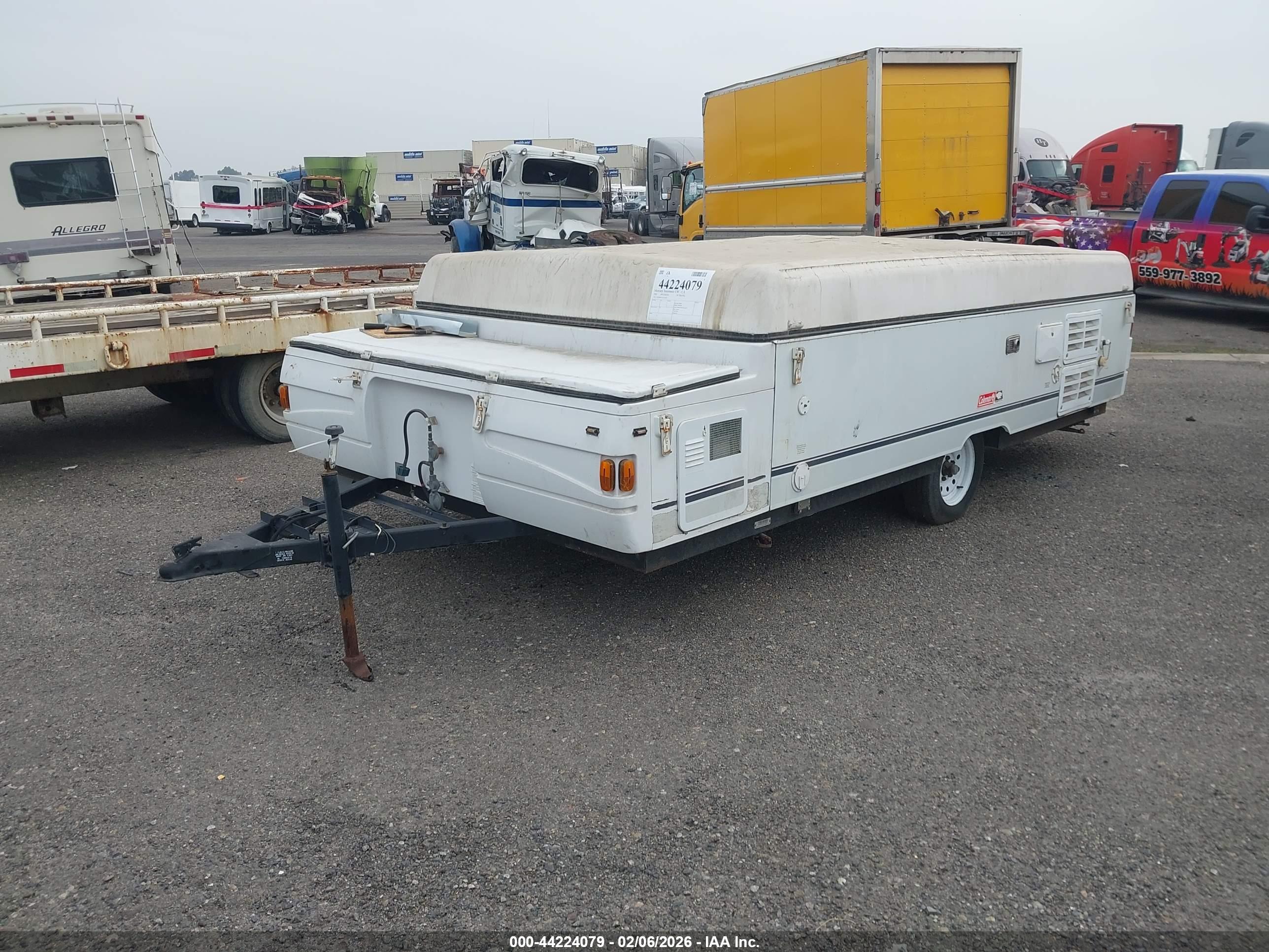 COLEMAN 19' image 2