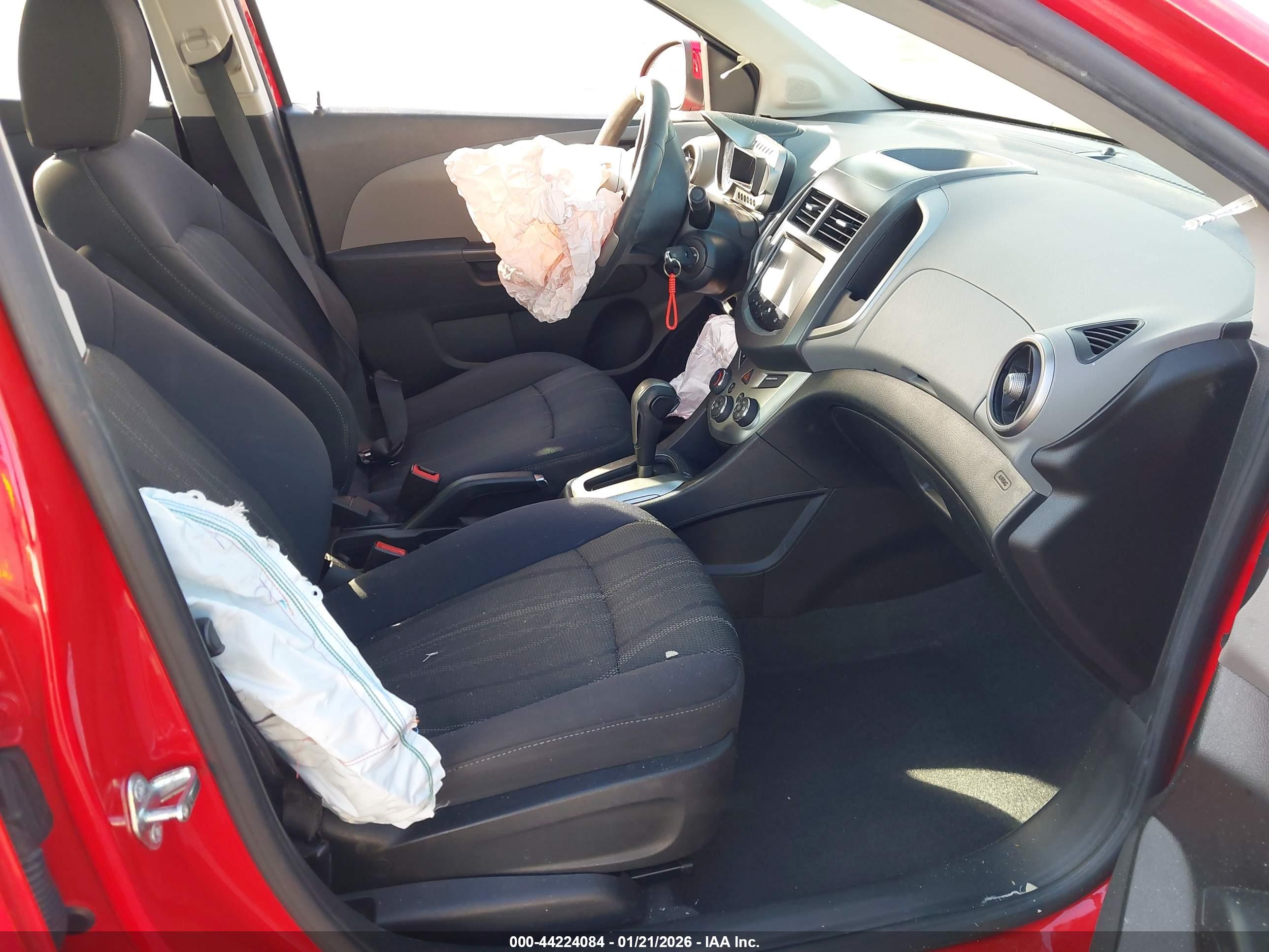 CHEVROLET SONIC image 5