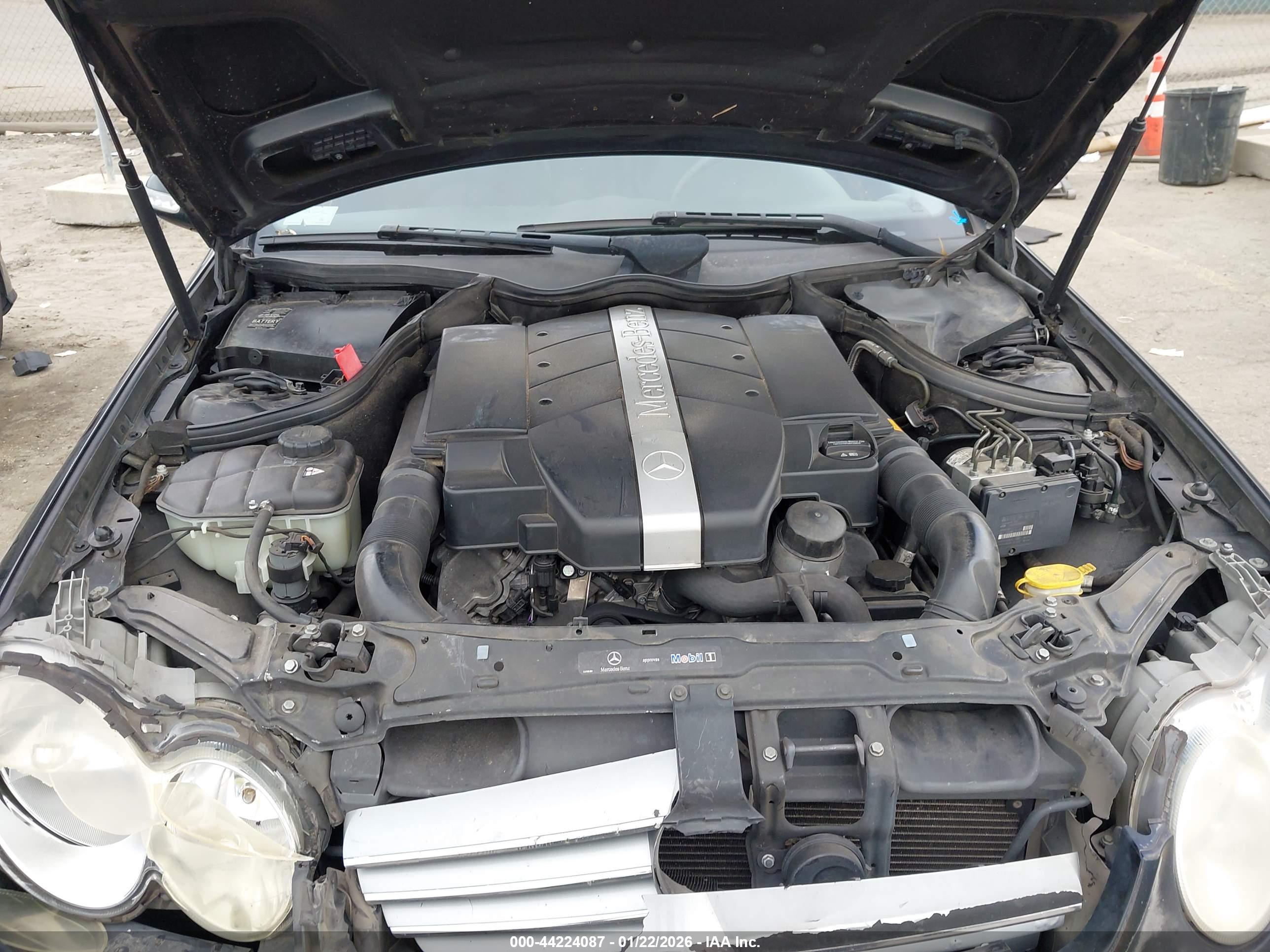 MERCEDES-BENZ CLK image 10