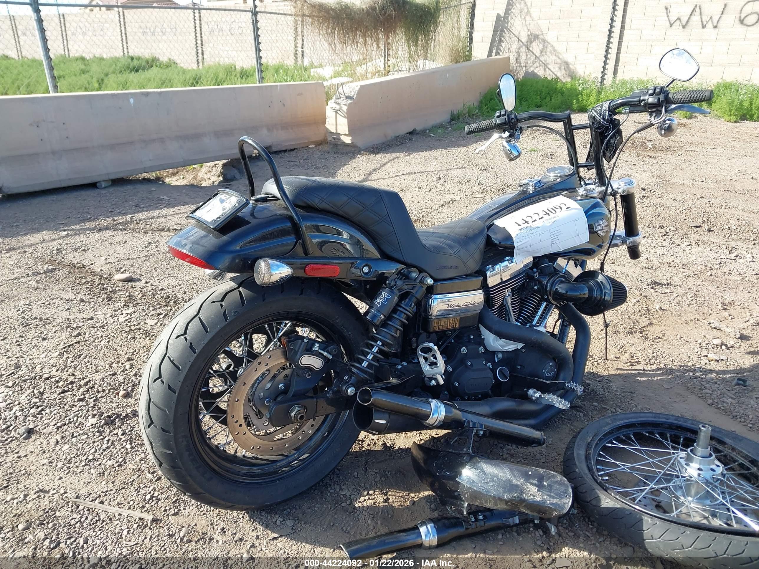HARLEY-DAVIDSON FXDWG image 4