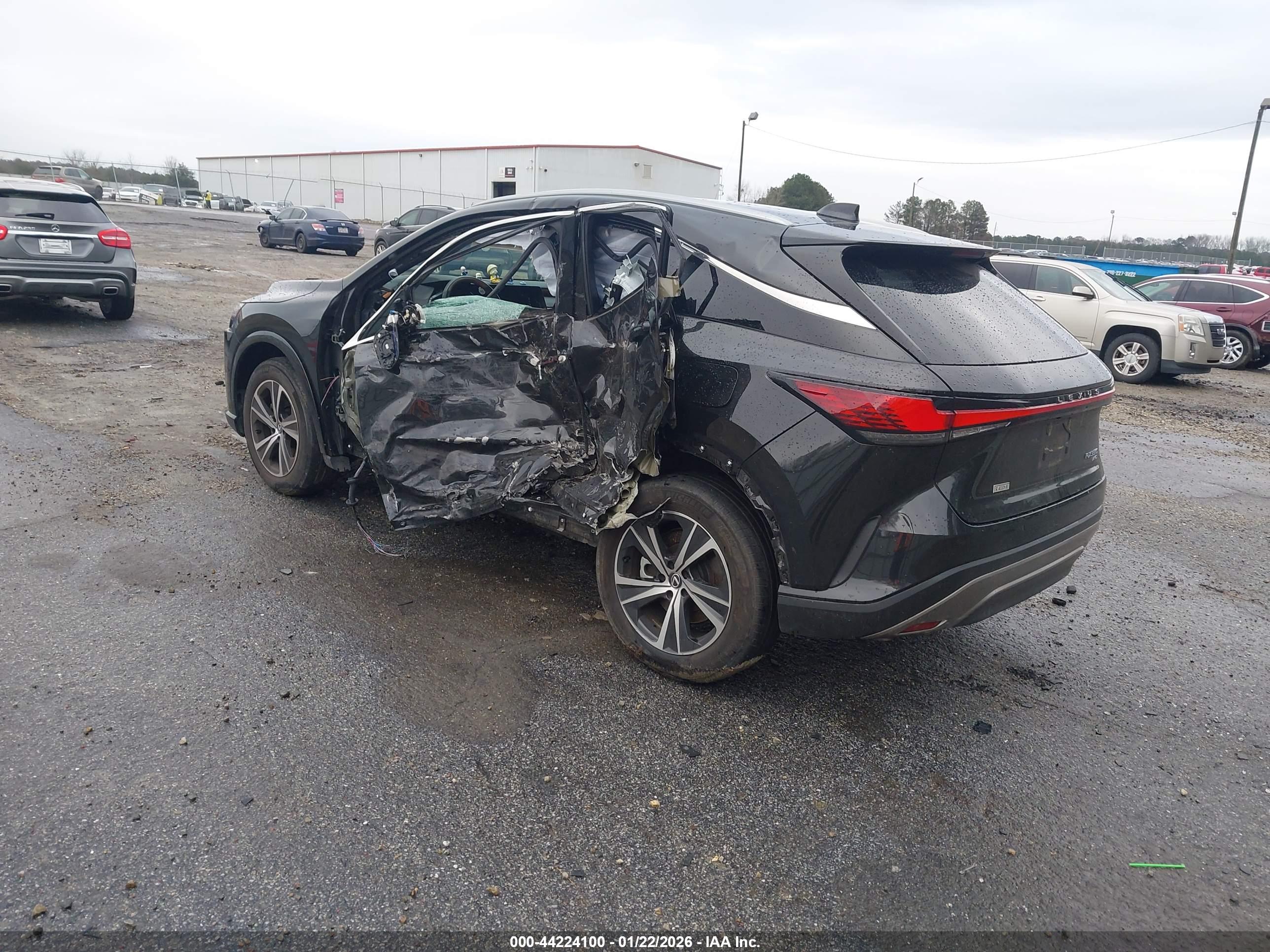 LEXUS RX image 3