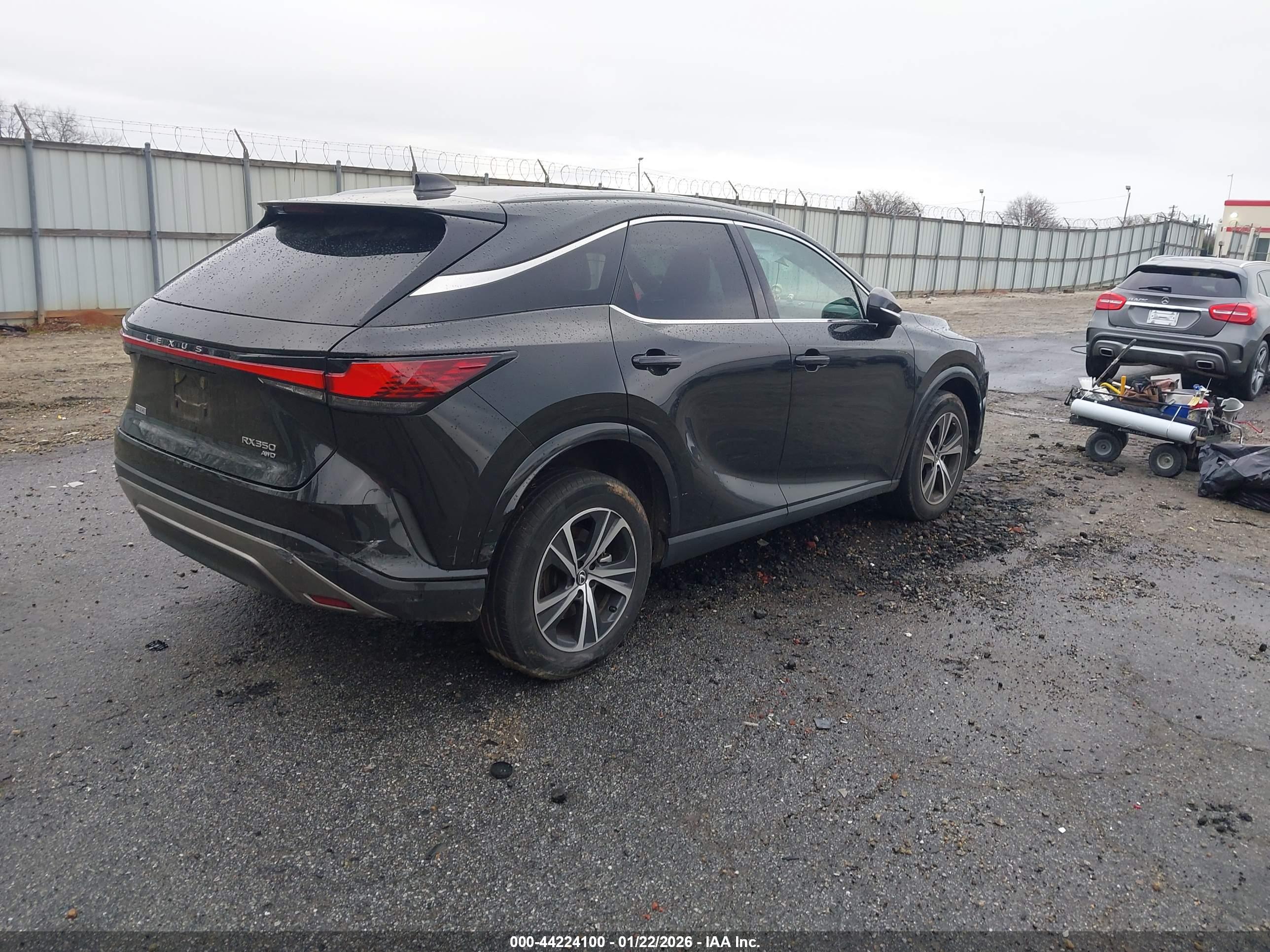 LEXUS RX image 4