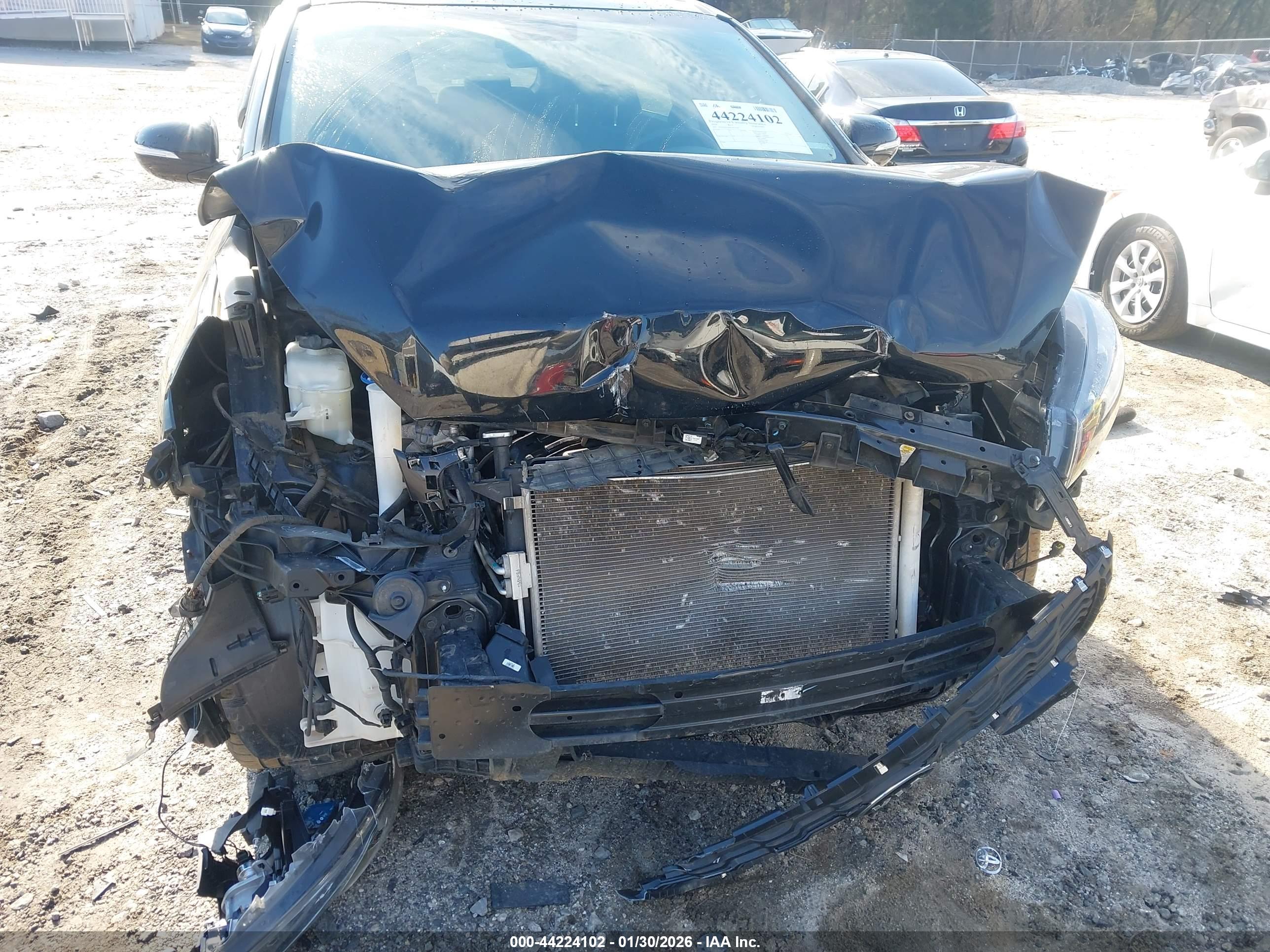 KIA SORENTO image 6