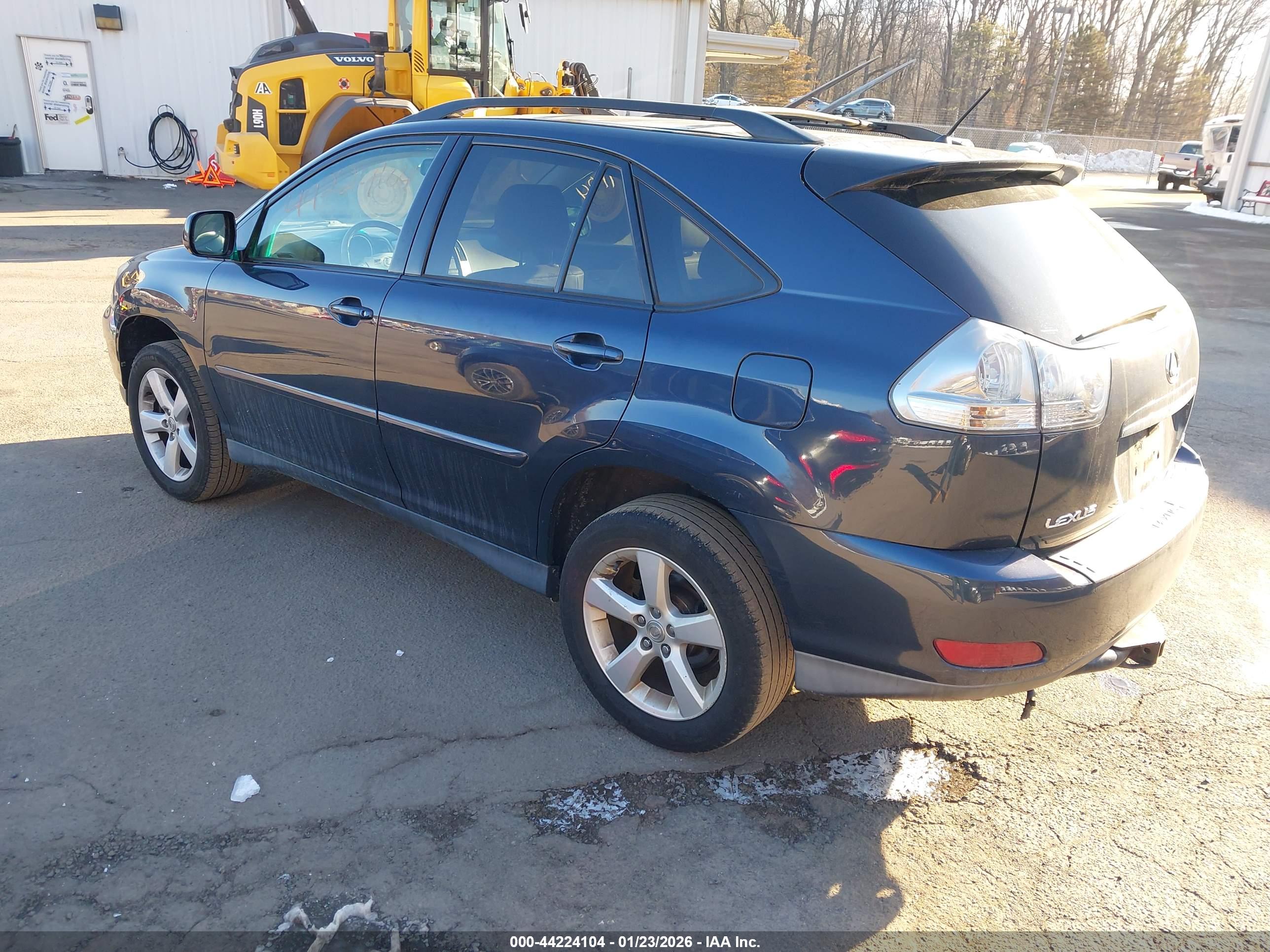 LEXUS RX image 3