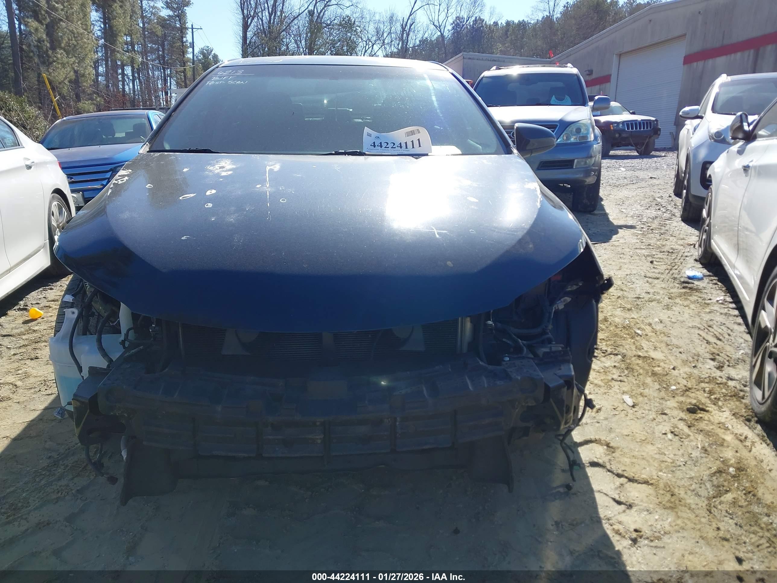 TOYOTA CAMRY image 6
