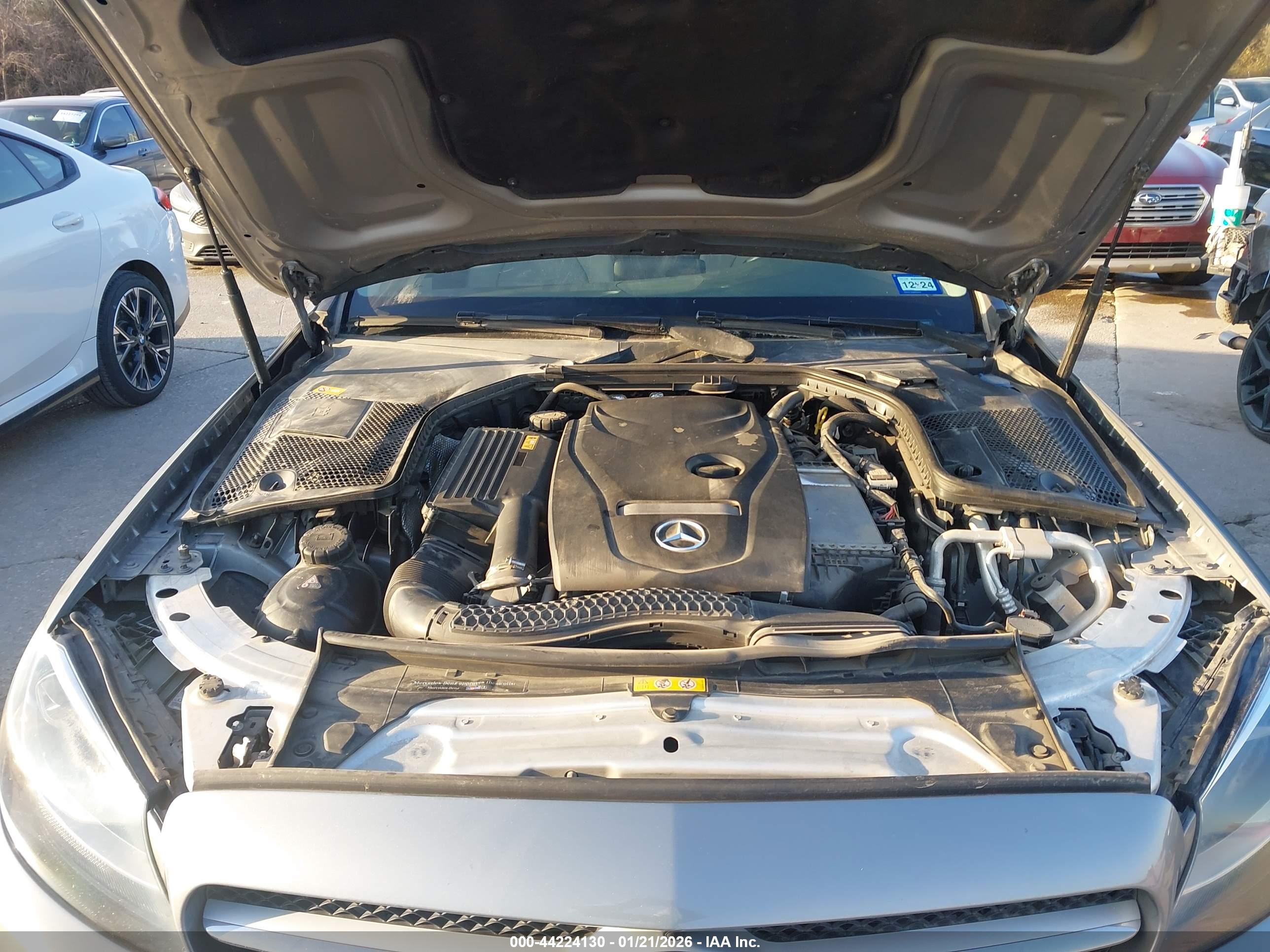 MERCEDES-BENZ C image 10