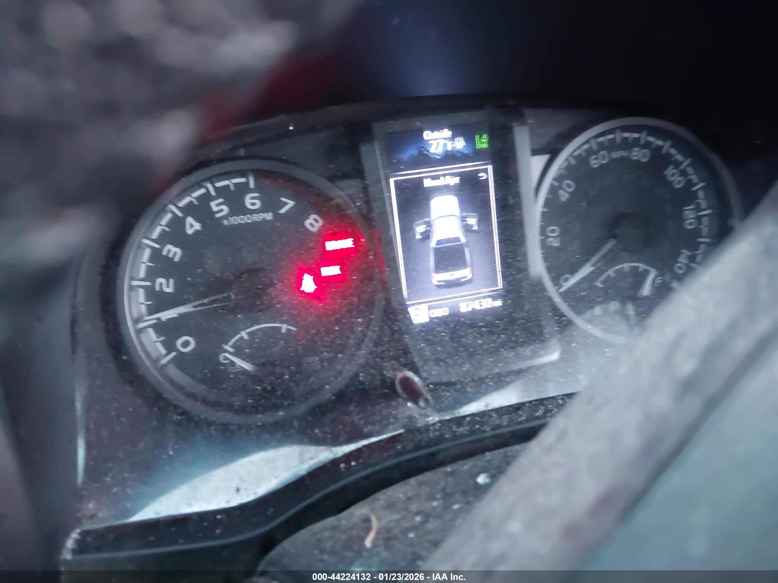 TOYOTA TACOMA image 7