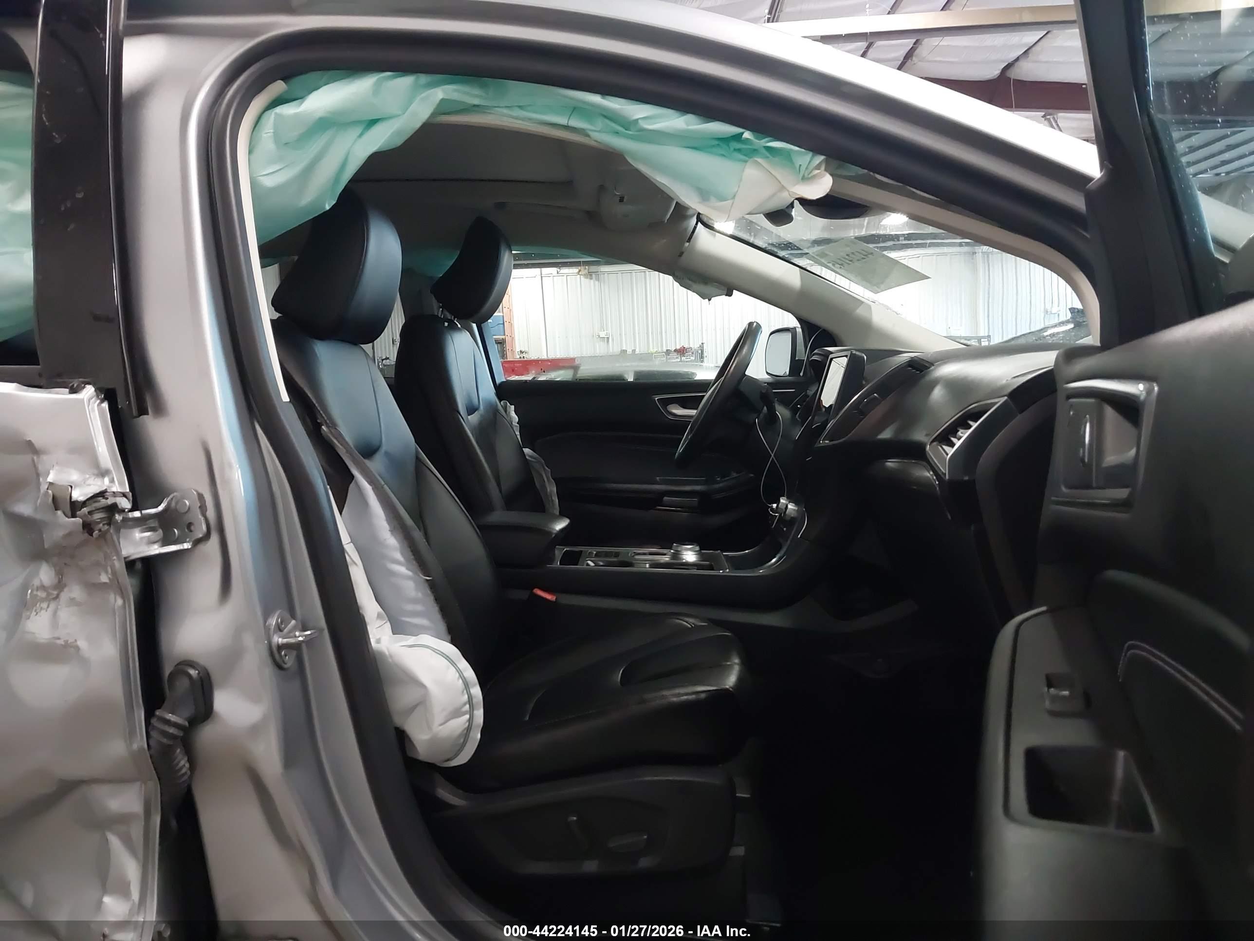 FORD EDGE image 5