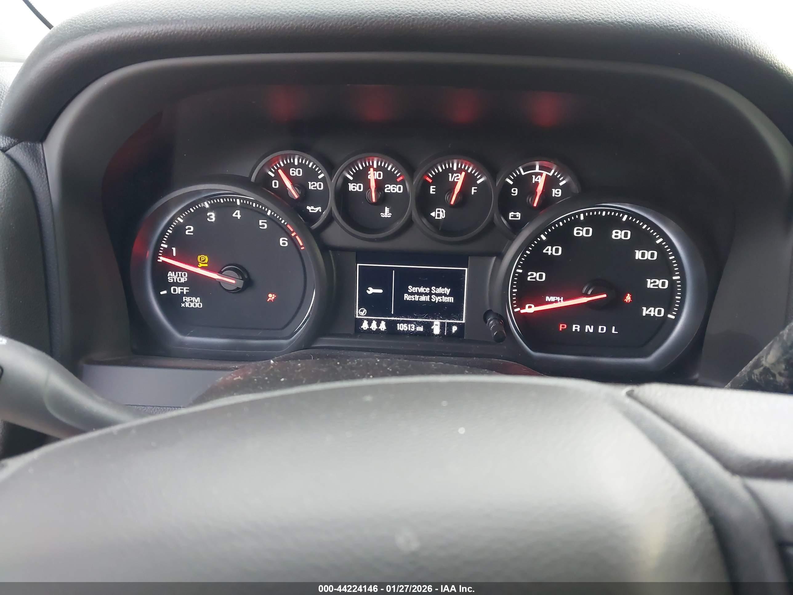 CHEVROLET SILVERADO image 7