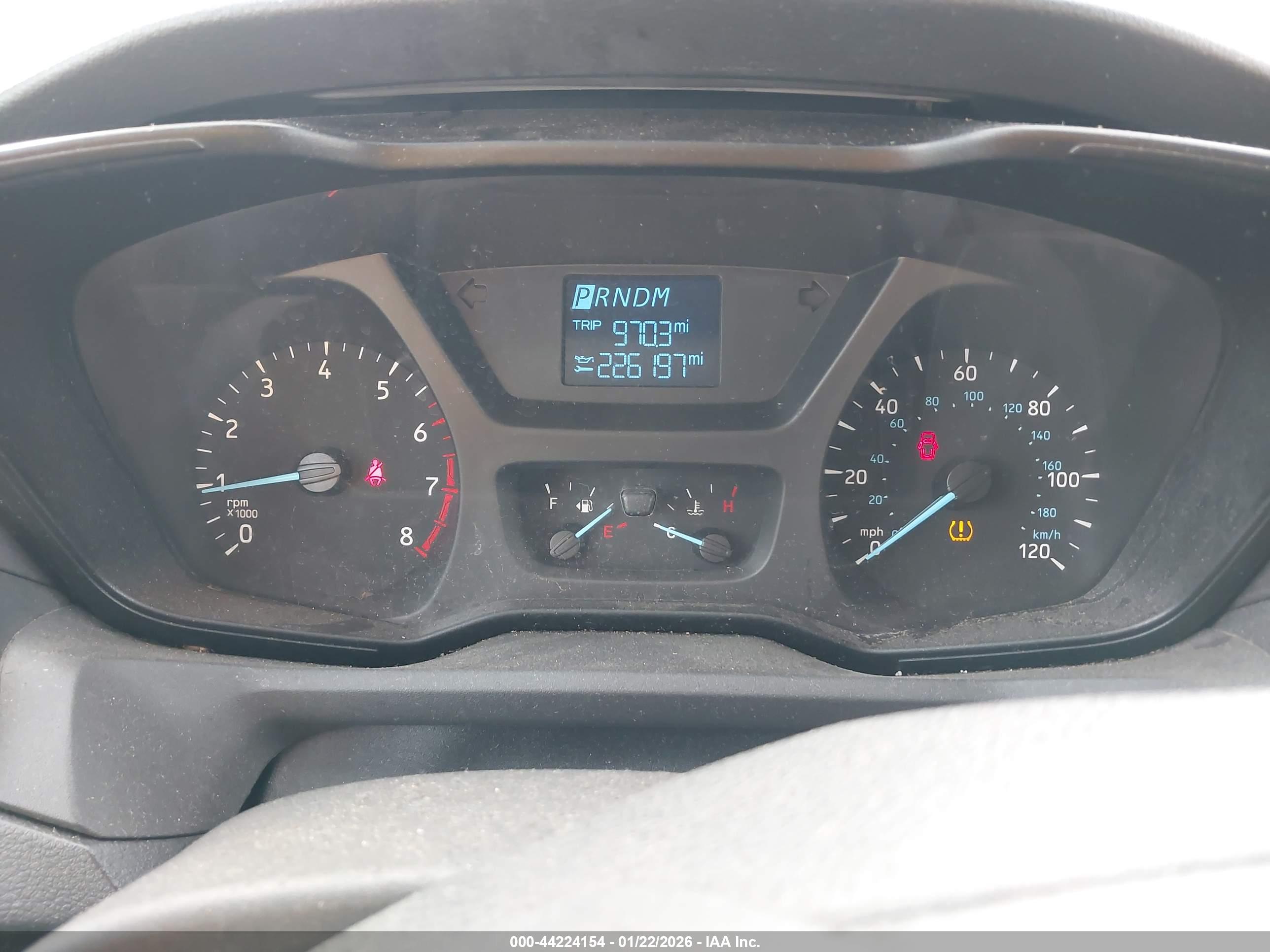 FORD TRANSIT-150 image 7