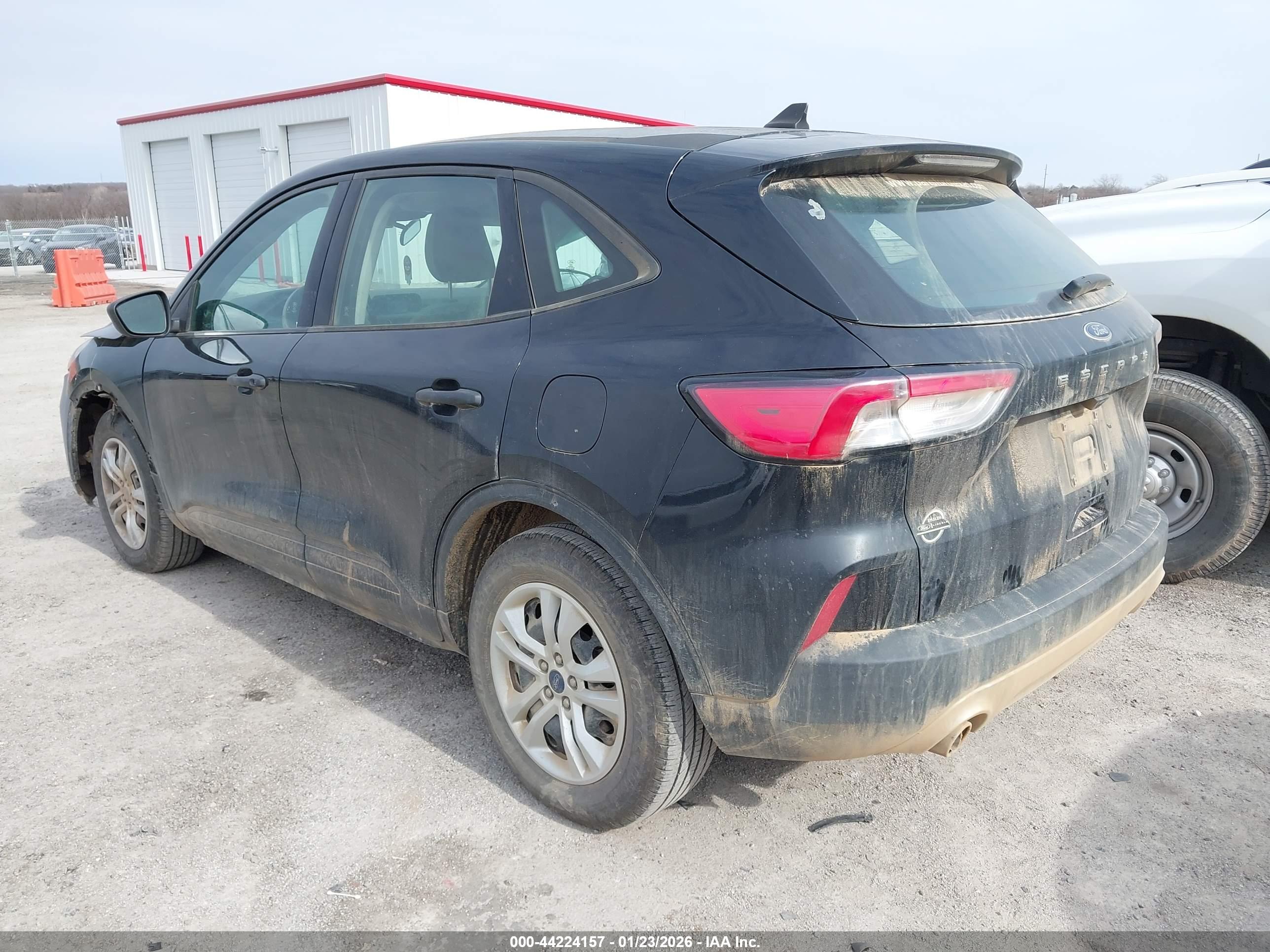 FORD ESCAPE image 3