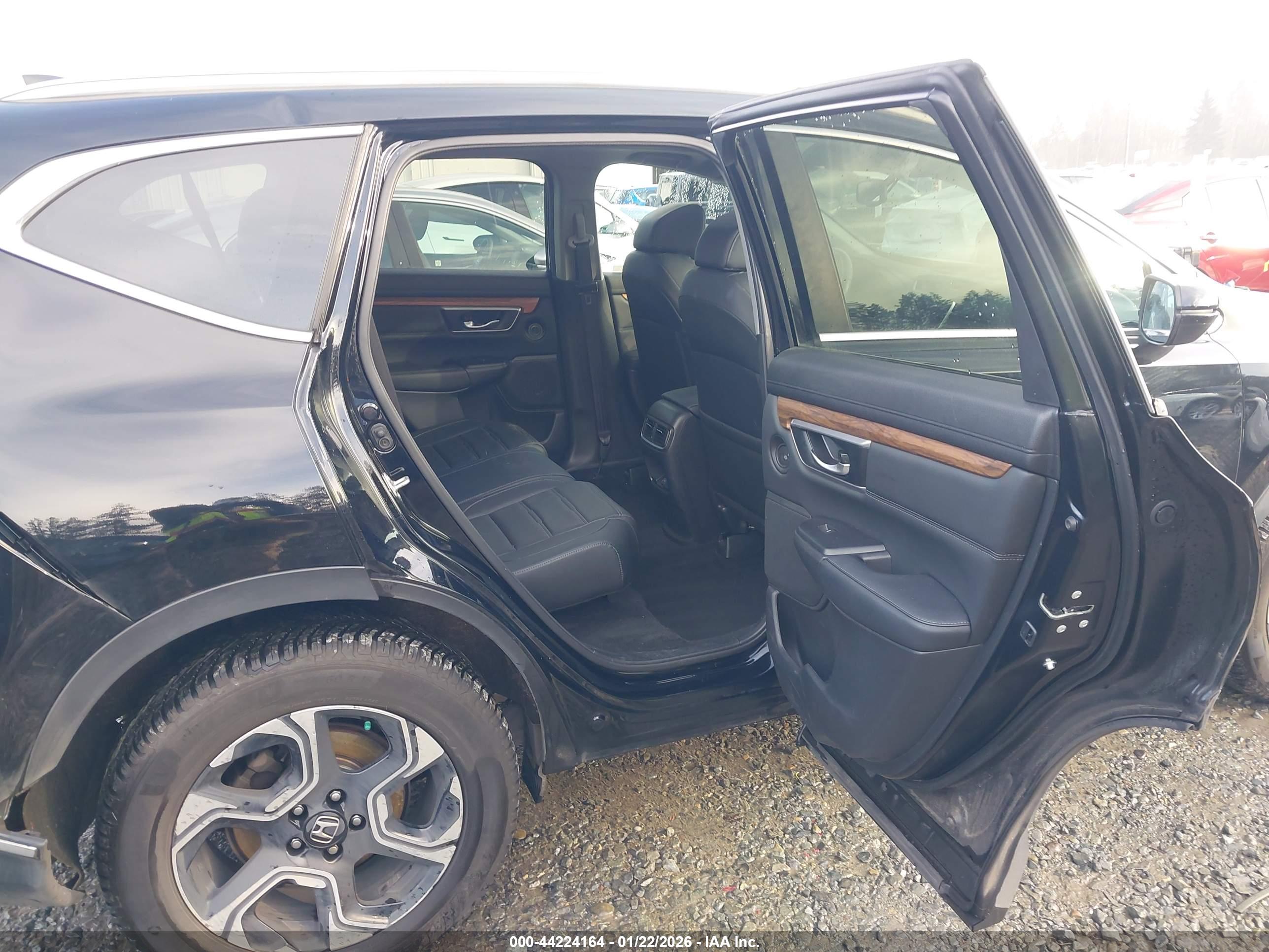 HONDA CR-V image 8