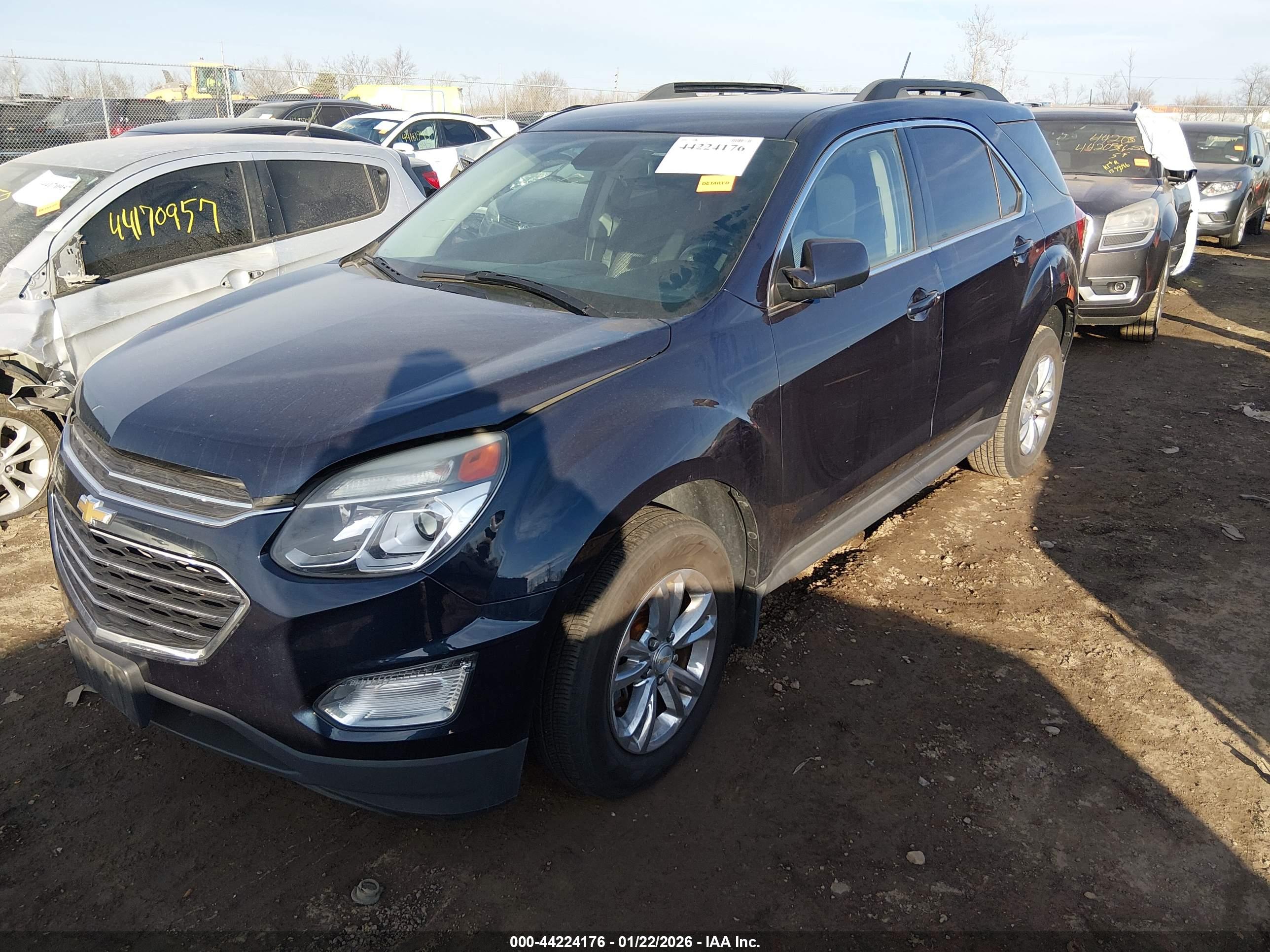 CHEVROLET EQUINOX image 2
