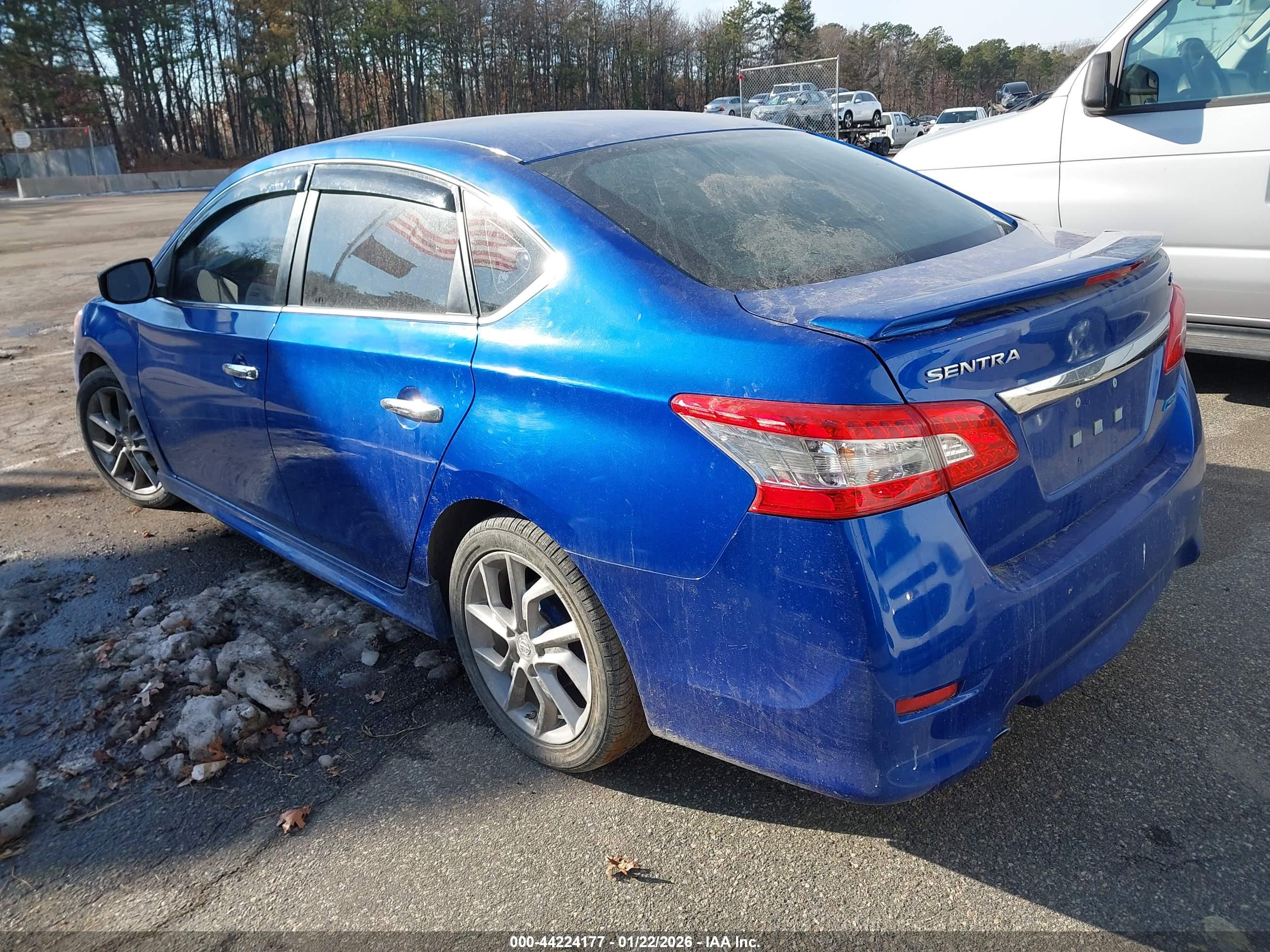 NISSAN SENTRA image 3