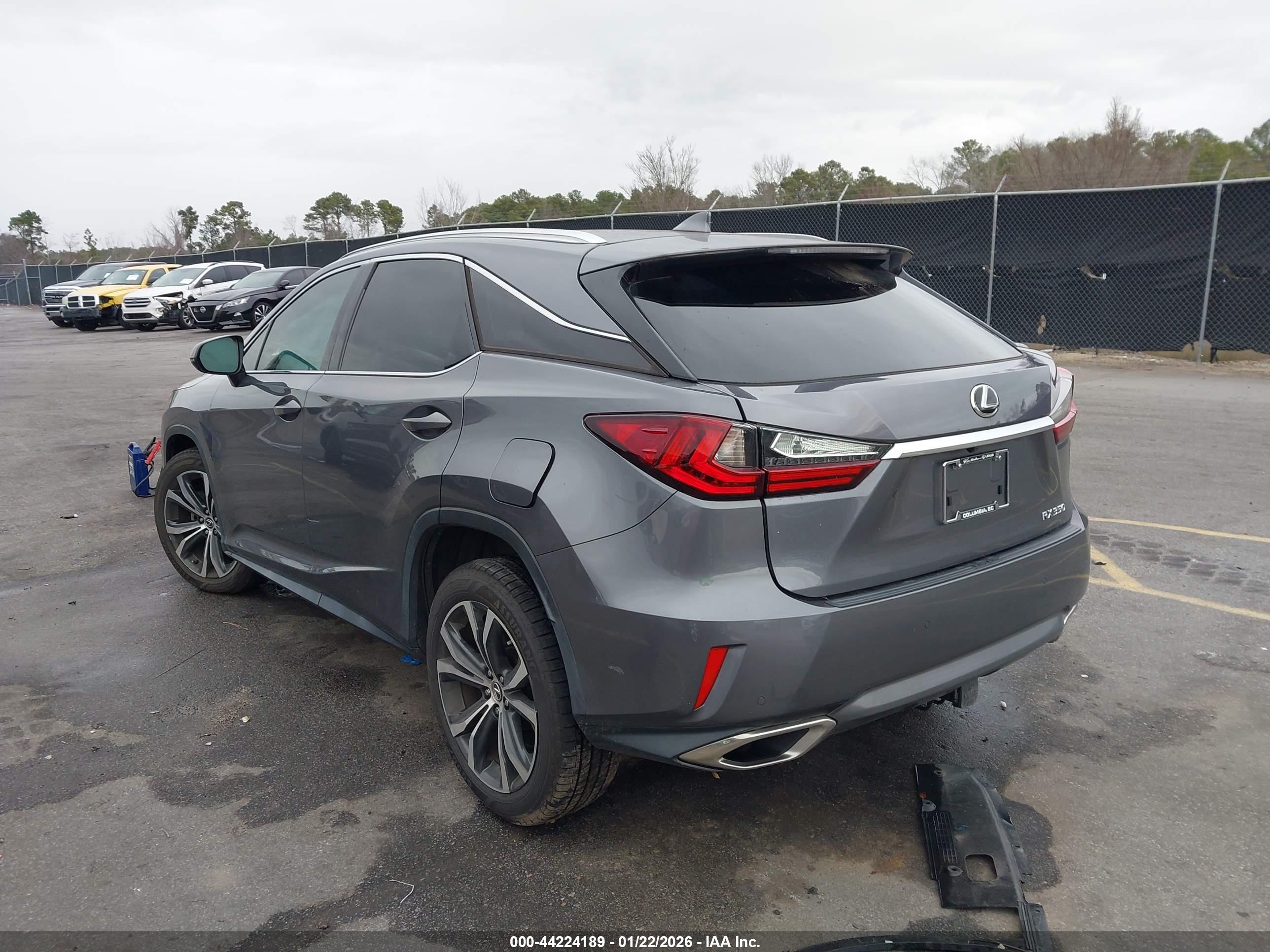 LEXUS RX image 3
