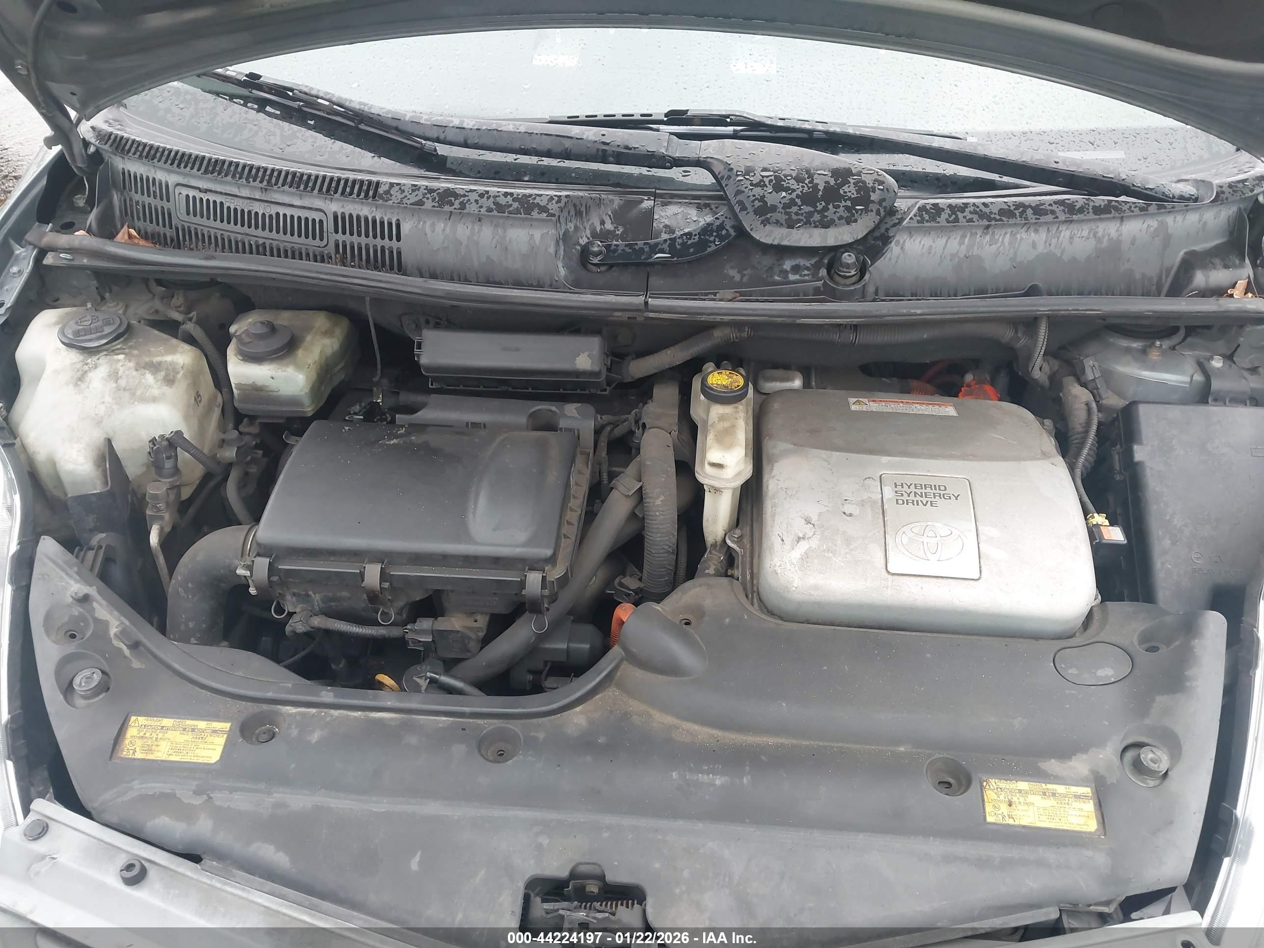 TOYOTA PRIUS image 10