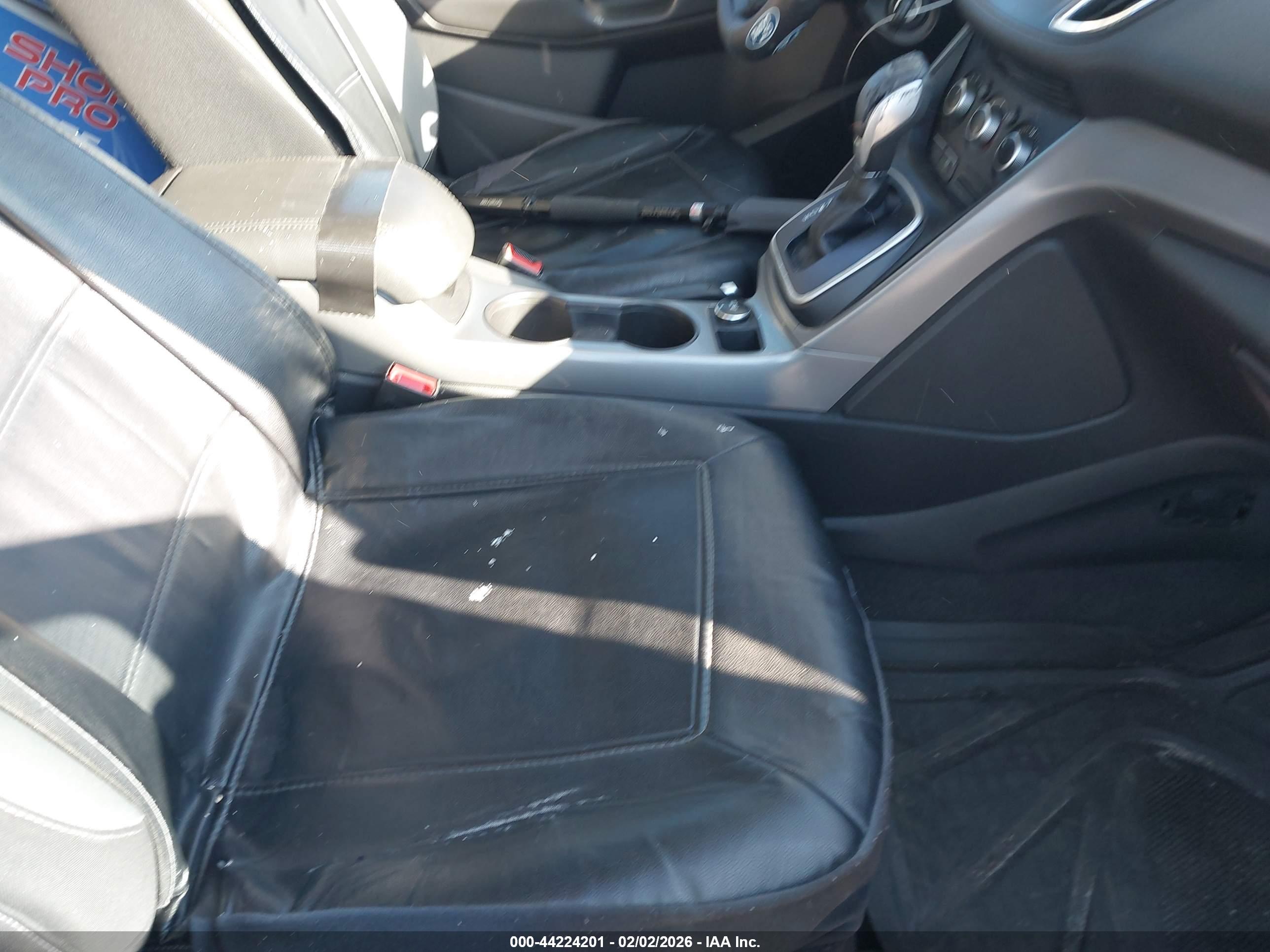 FORD ESCAPE image 5