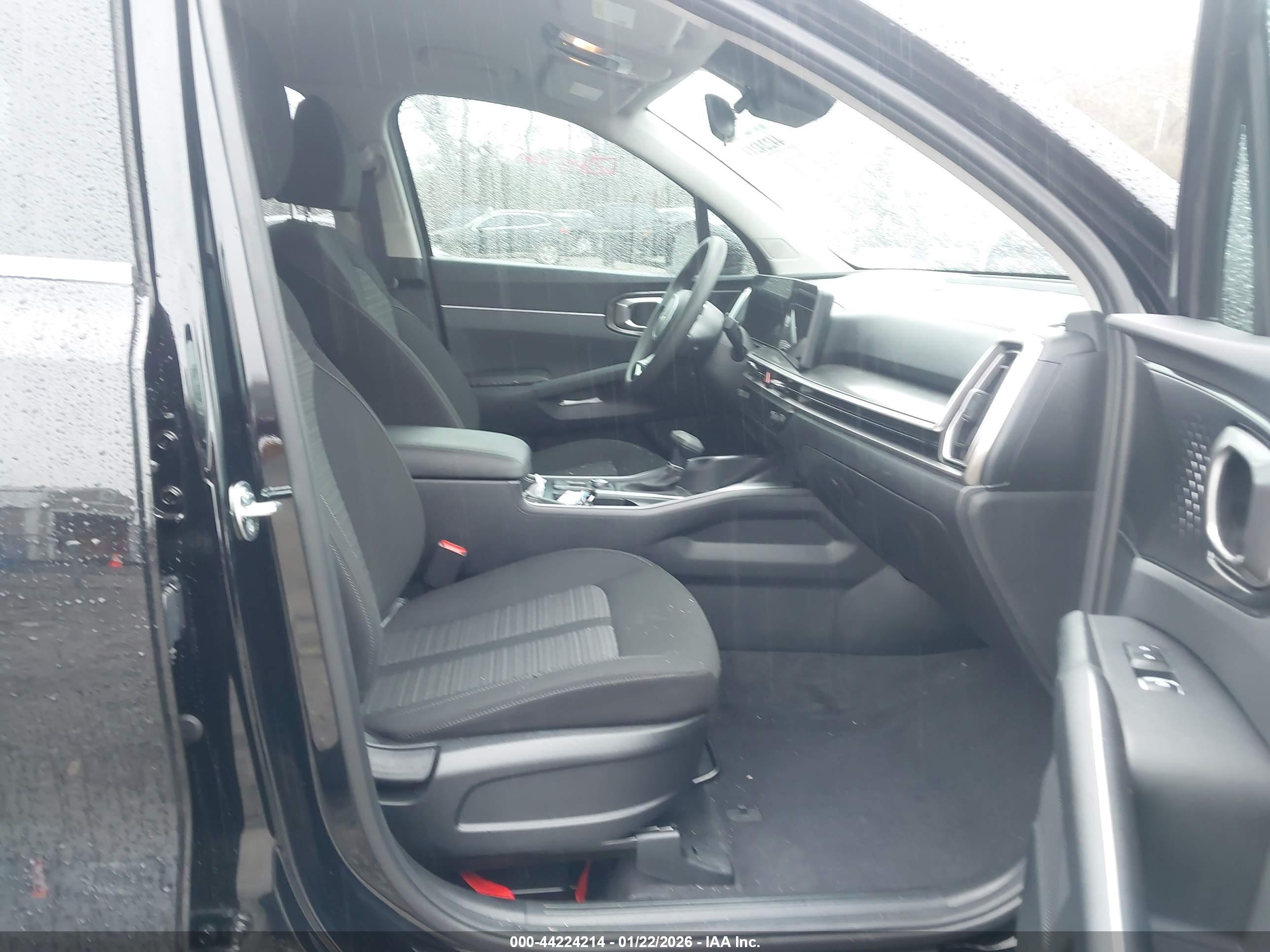 KIA SORENTO image 5
