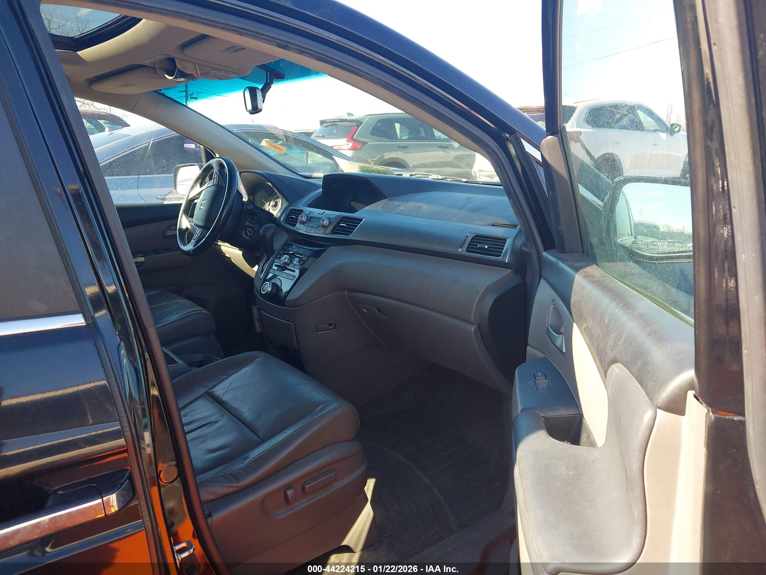 HONDA ODYSSEY image 5
